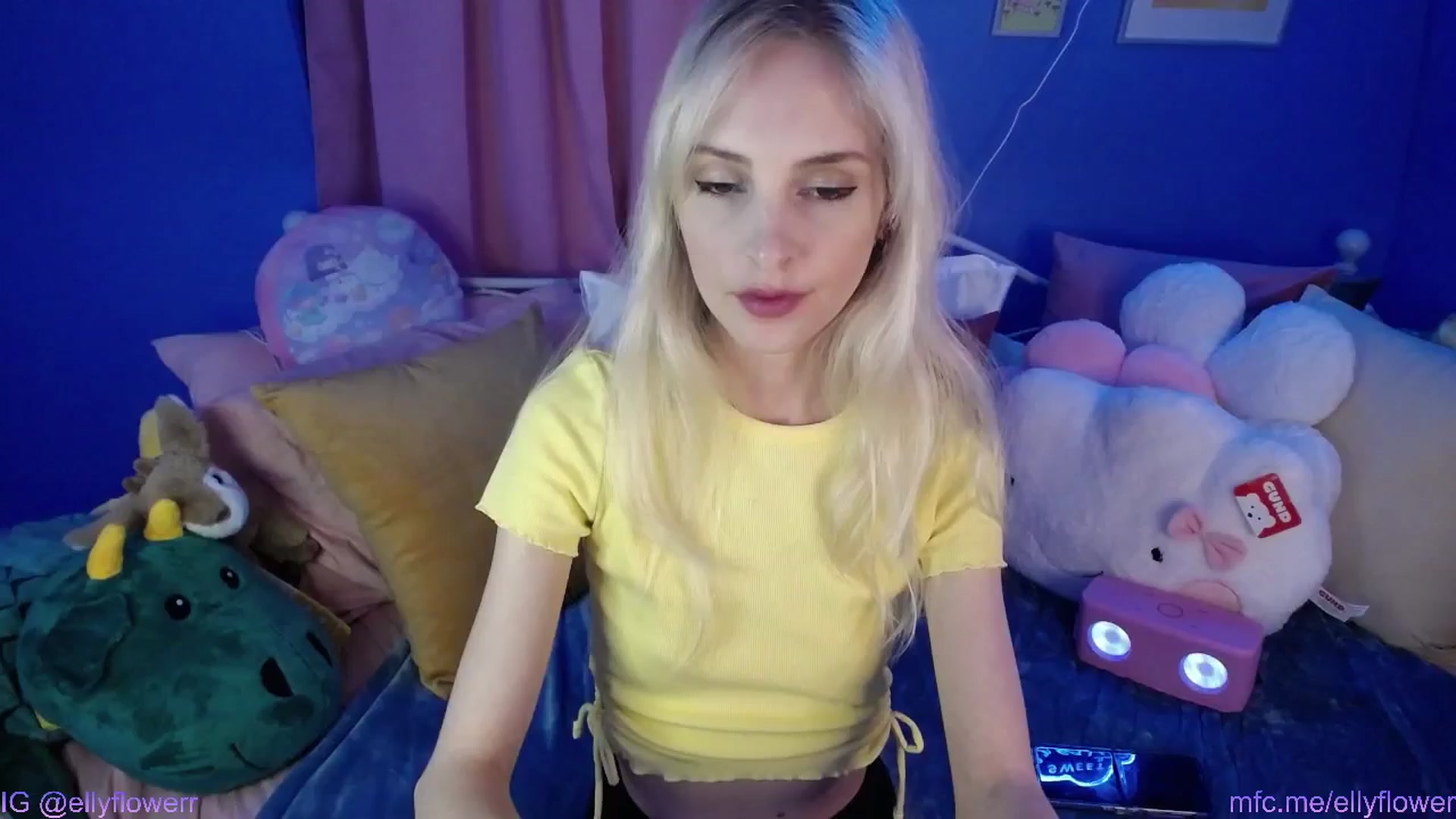 Gallery image thumbnail from Ellyflower's myfreecams stream on, 06/24/2024, 24:00 image 2 of 20