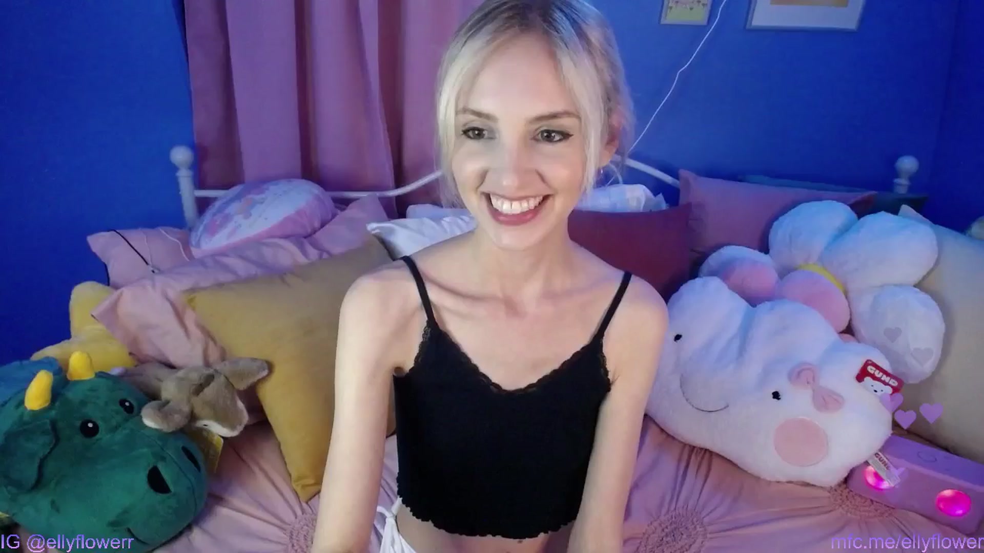 Gallery image thumbnail from Ellyflower's myfreecams stream on, 07/08/2024, 02:35 image 5 of 20