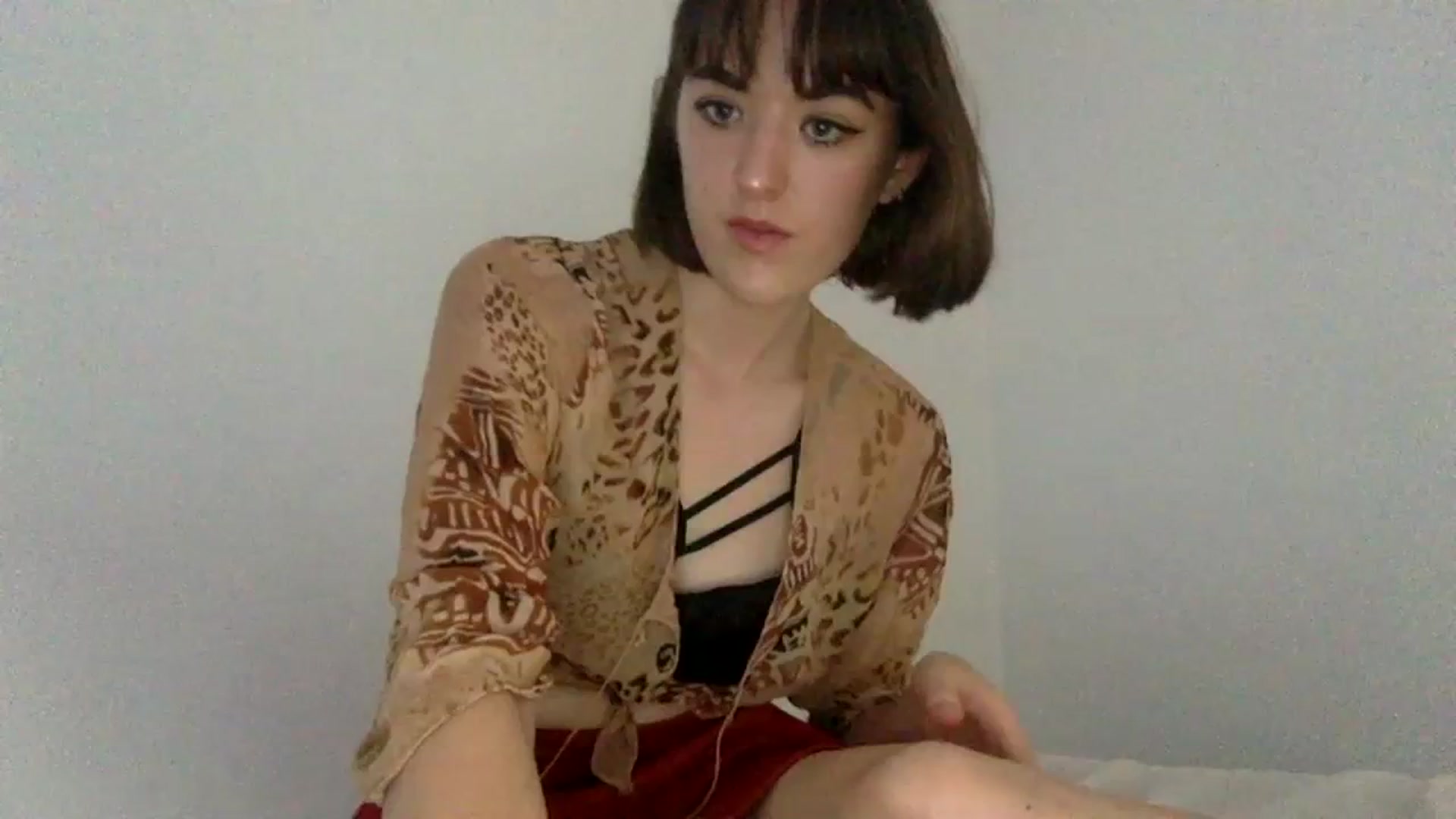 Gallery image thumbnail from Eloise_2001's myfreecams stream on, 08/21/2023, 21:10 image 1 of 20