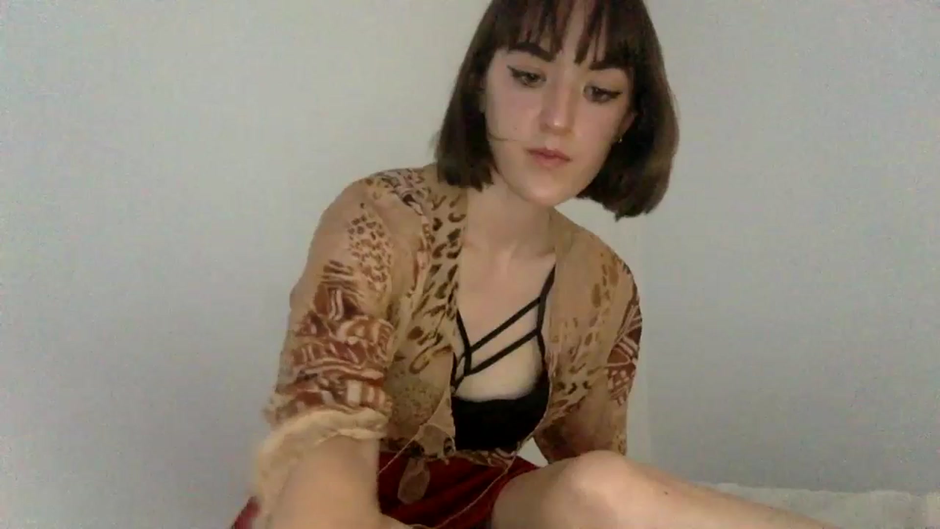 Gallery image thumbnail from Eloise_2001's myfreecams stream on, 08/21/2023, 21:10 image 3 of 20