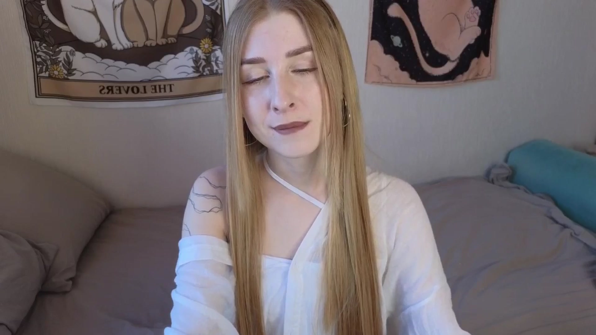 Gallery image thumbnail from ElonaGinger's myfreecams stream on, 01/26/2026, 13:11 image 20 of 20