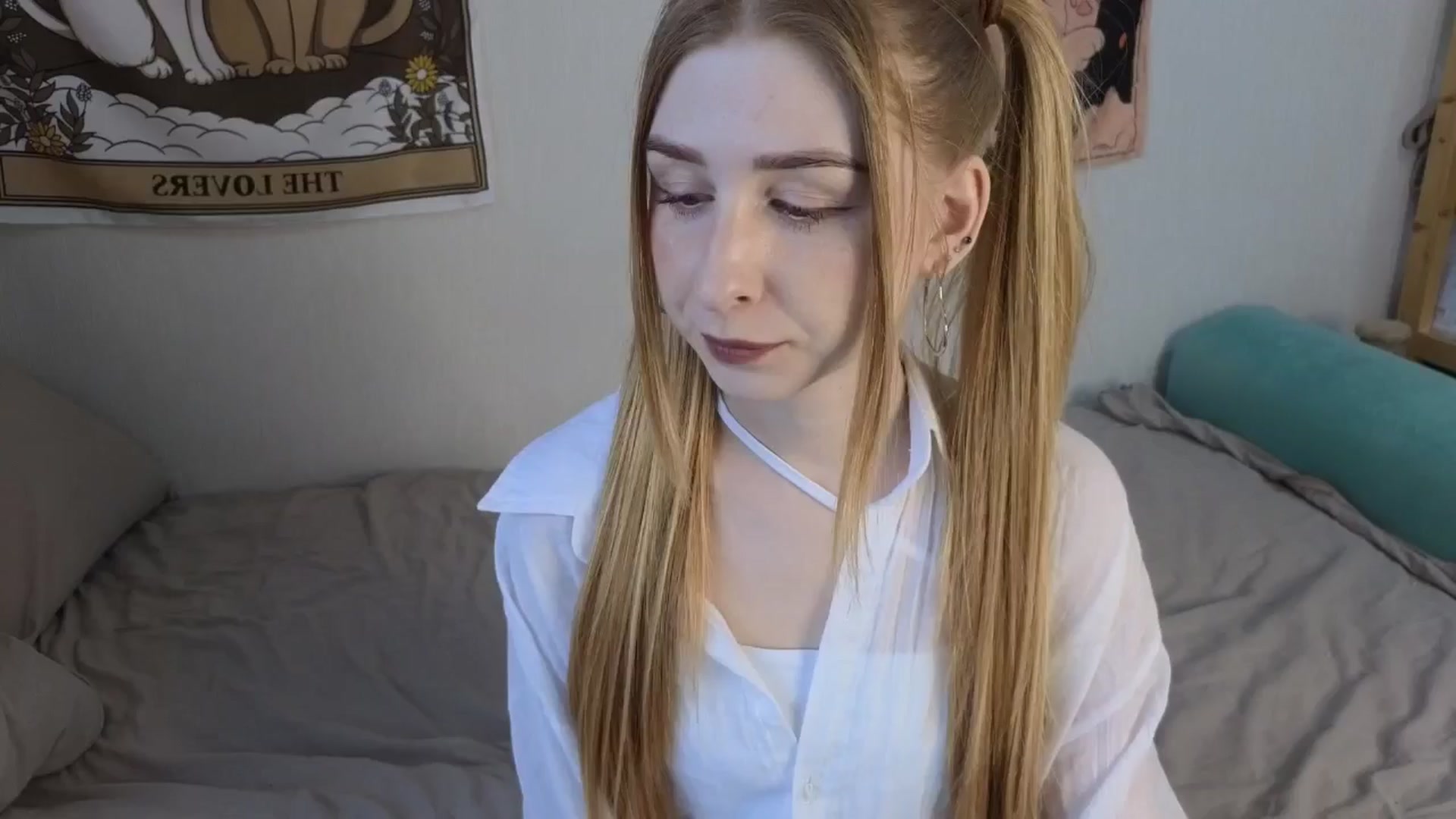 Gallery image thumbnail from ElonaGinger's myfreecams stream on, 01/28/2026, 12:47 image 4 of 20