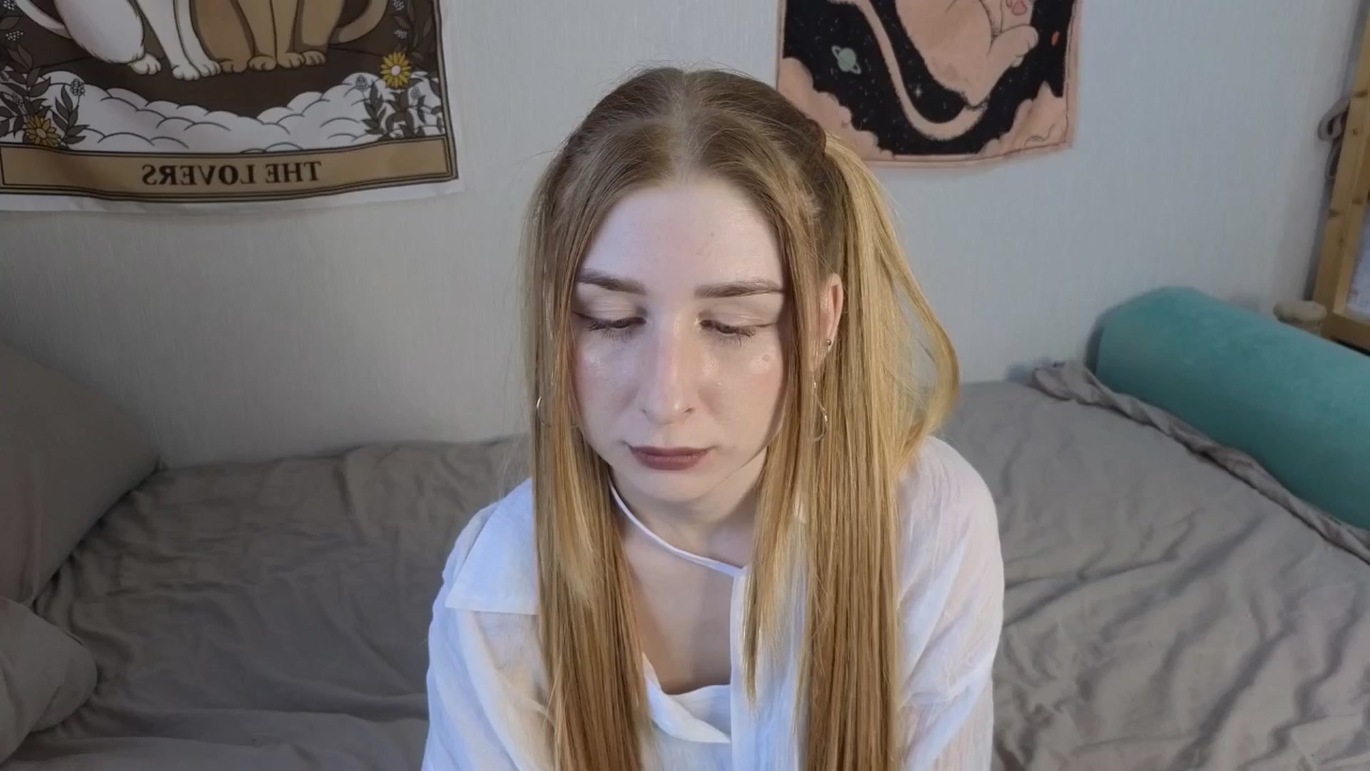 Gallery image thumbnail from ElonaGinger's myfreecams stream on, 01/28/2026, 12:47 image 7 of 20