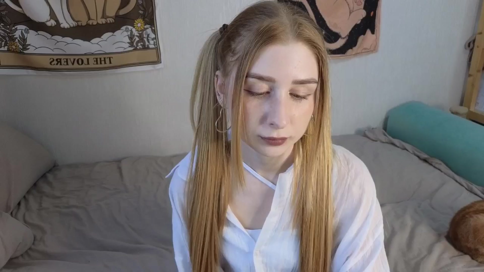 Gallery image thumbnail from ElonaGinger's myfreecams stream on, 01/28/2026, 12:47 image 12 of 20