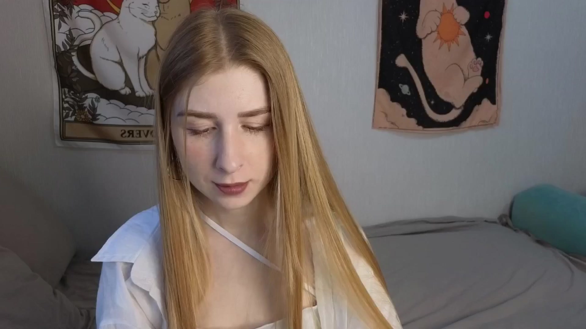 Gallery image thumbnail from ElonaGinger's myfreecams stream on, 01/29/2026, 13:22 image 12 of 20