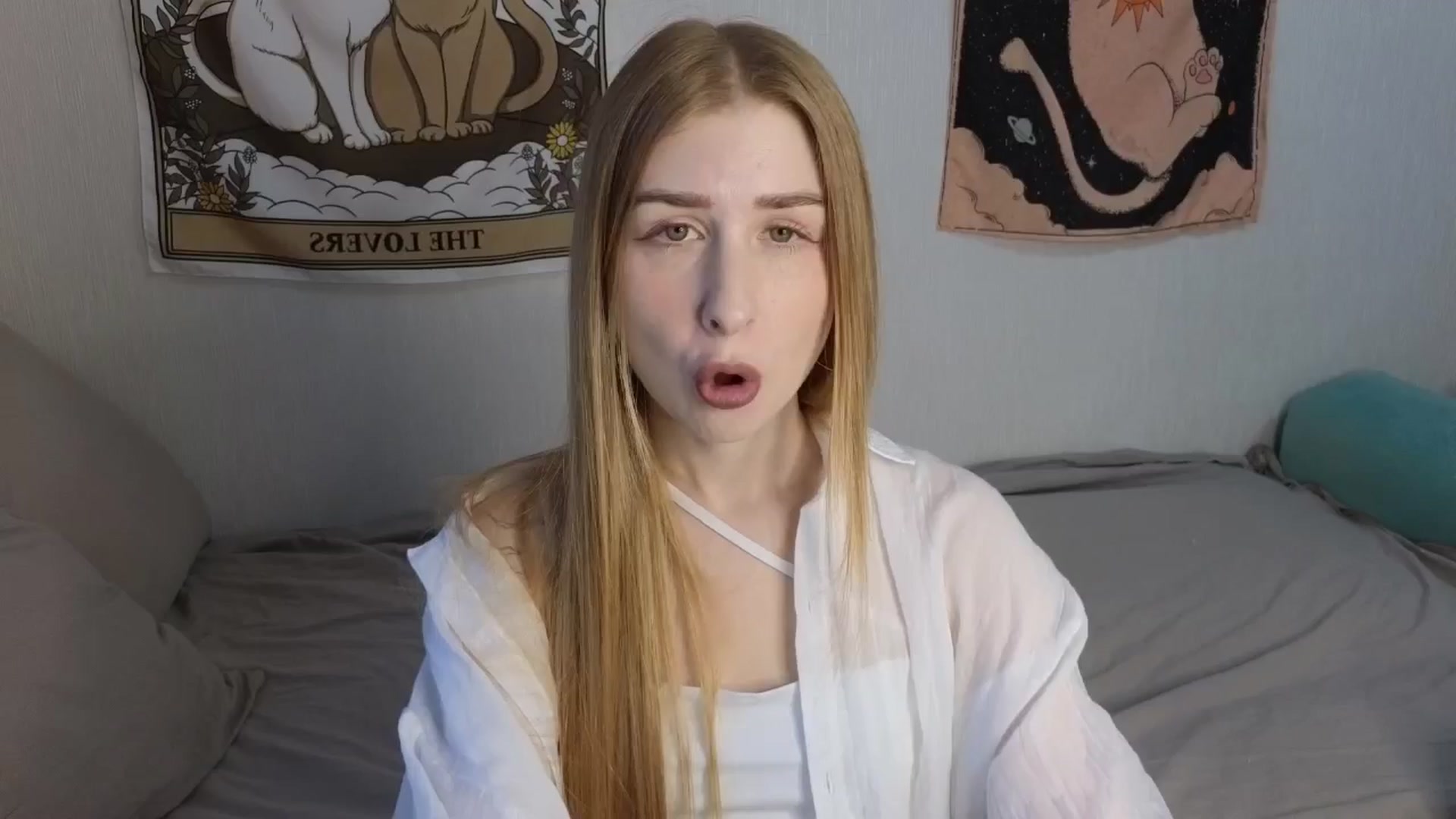 Gallery image thumbnail from ElonaGinger's myfreecams stream on, 01/29/2026, 13:22 image 19 of 20