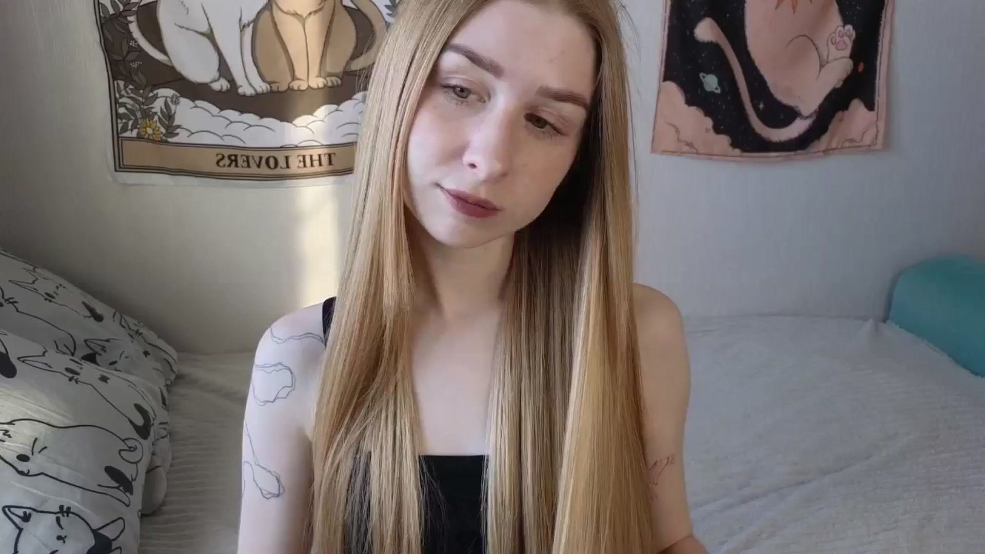 Gallery image thumbnail from ElonaGinger's myfreecams stream on, 02/09/2026, 12:14 image 2 of 20