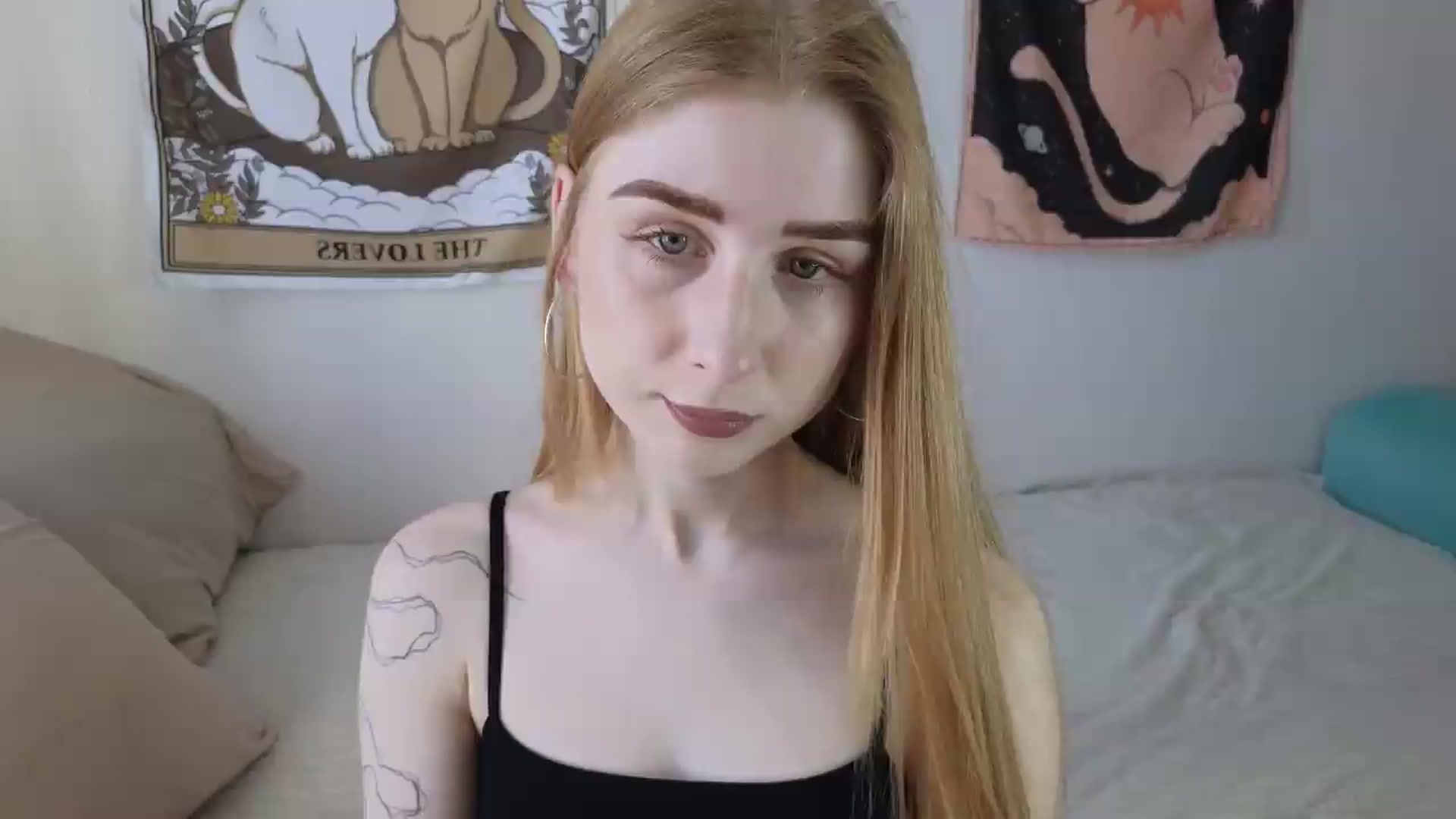 Gallery image thumbnail from ElonaGinger's myfreecams stream on, 05/20/2026, 12:27 image 7 of 20