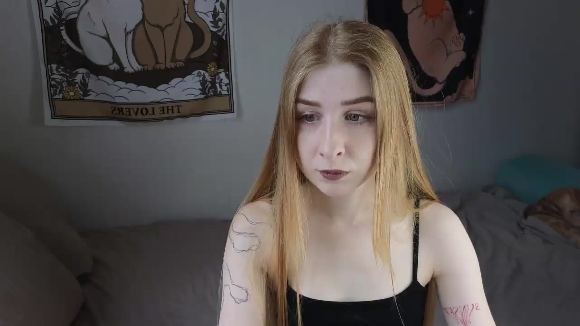 Gallery image thumbnail from ElonaGinger's myfreecams stream on, 05/28/2026, 13:36 image 1 of 20