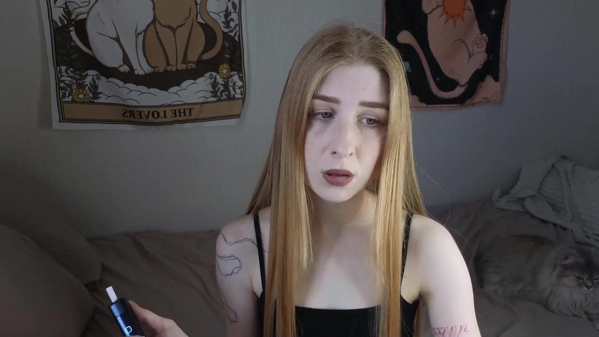 Gallery image thumbnail from ElonaGinger's myfreecams stream on, 05/28/2026, 13:36 image 13 of 20