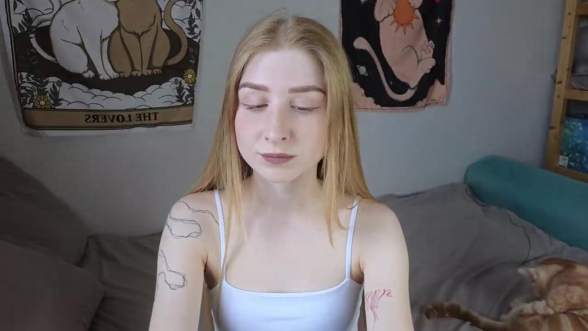 Gallery image thumbnail from ElonaGinger's myfreecams stream on, 05/29/2026, 13:02 image 14 of 20