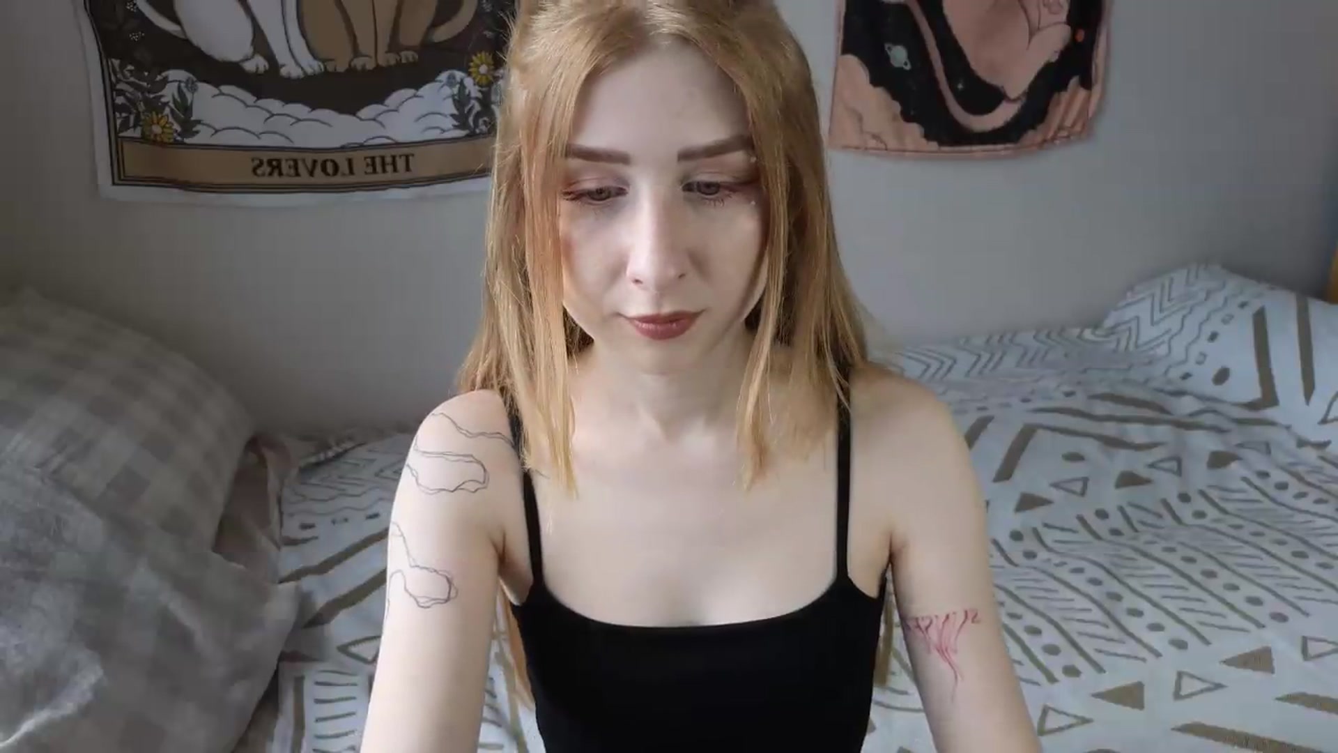 Gallery image thumbnail from ElonaGinger's myfreecams stream on, 06/22/2026, 12:43 image 10 of 20