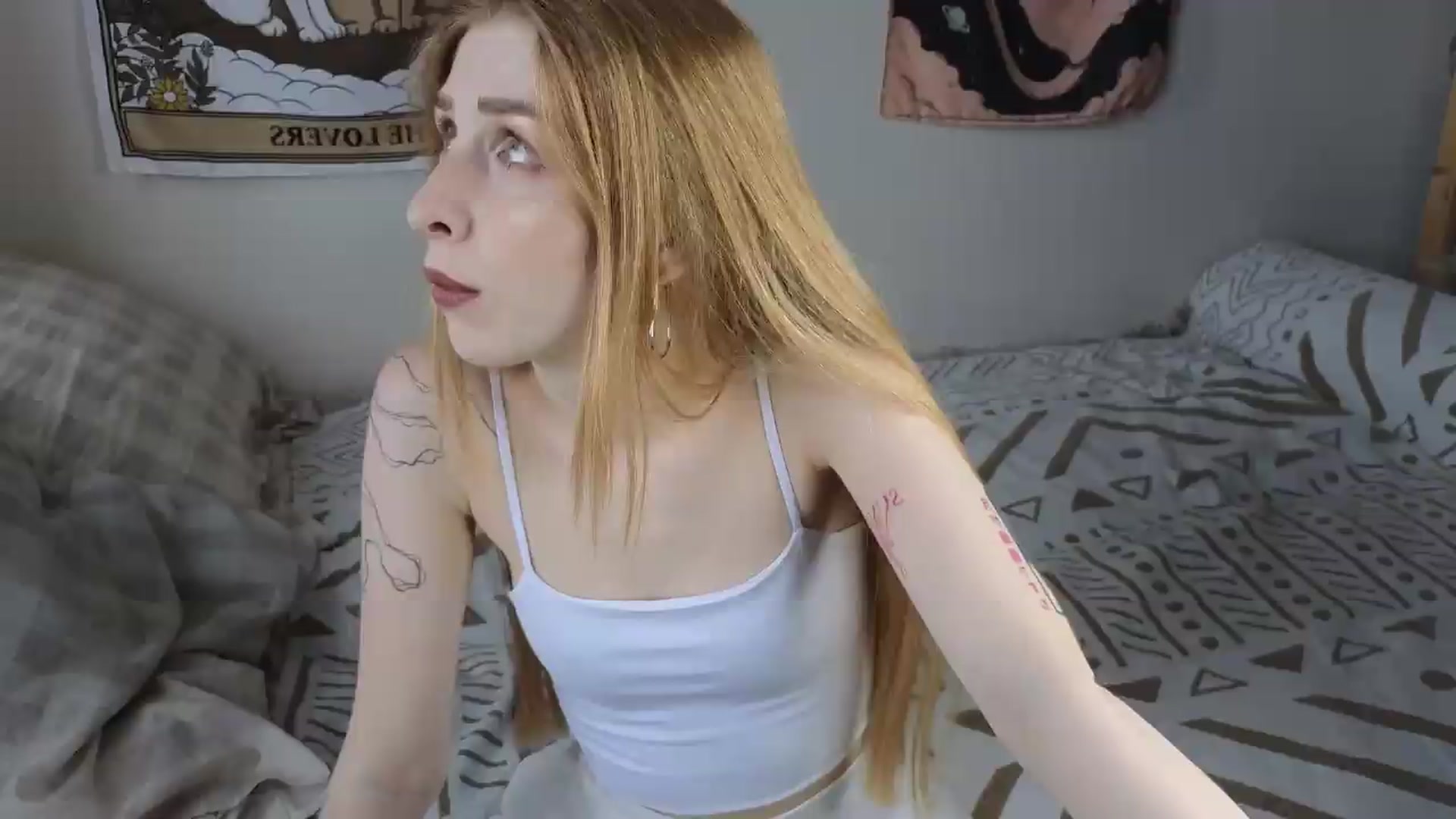 Gallery image thumbnail from ElonaGinger's myfreecams stream on, 06/23/2026, 13:06 image 6 of 20