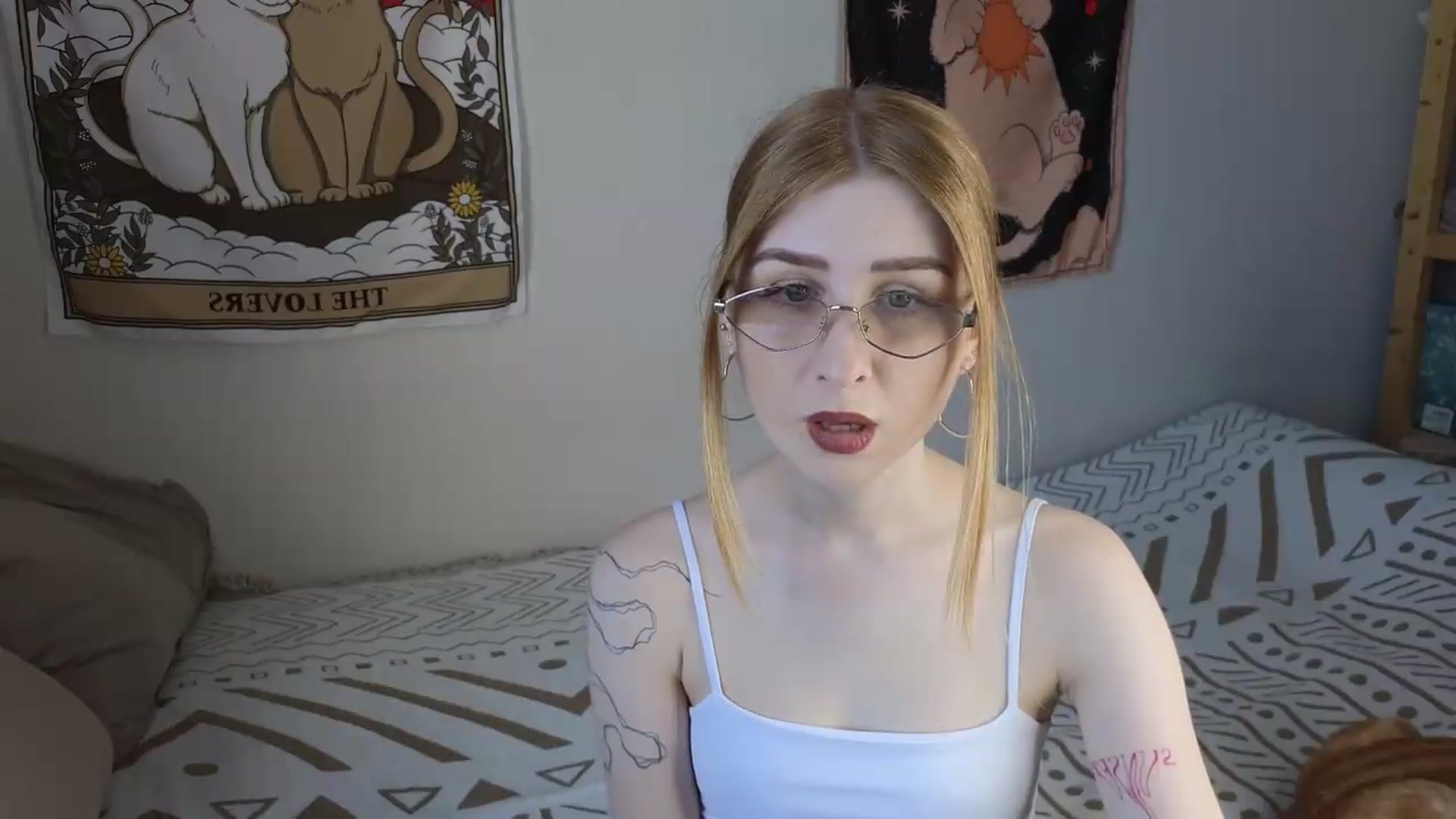 Gallery image thumbnail from ElonaGinger's myfreecams stream on, 07/03/2026, 11:37 image 7 of 20