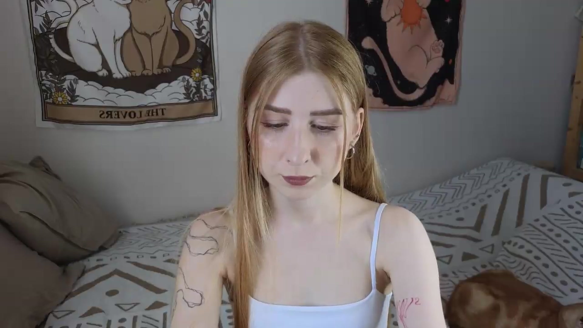 Gallery image thumbnail from ElonaGinger's myfreecams stream on, 07/07/2026, 12:25 image 14 of 20