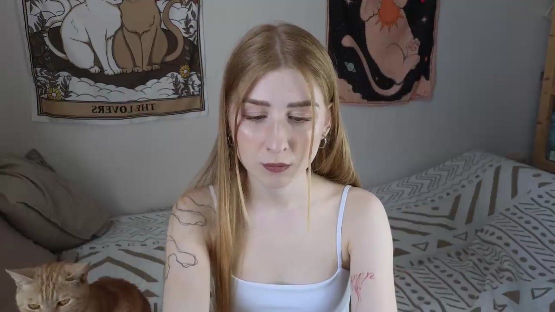 Gallery image thumbnail from ElonaGinger's myfreecams stream on, 07/07/2026, 12:25 image 8 of 20