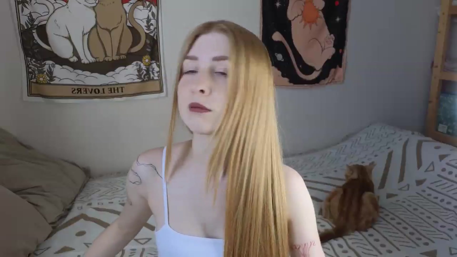 Gallery image thumbnail from ElonaGinger's myfreecams stream on, 07/10/2026, 12:48 image 2 of 20
