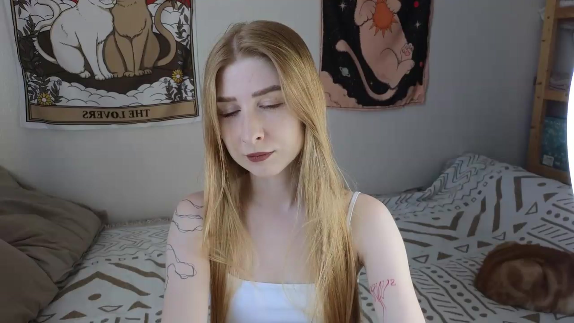 Gallery image thumbnail from ElonaGinger's myfreecams stream on, 07/10/2026, 12:48 image 8 of 20