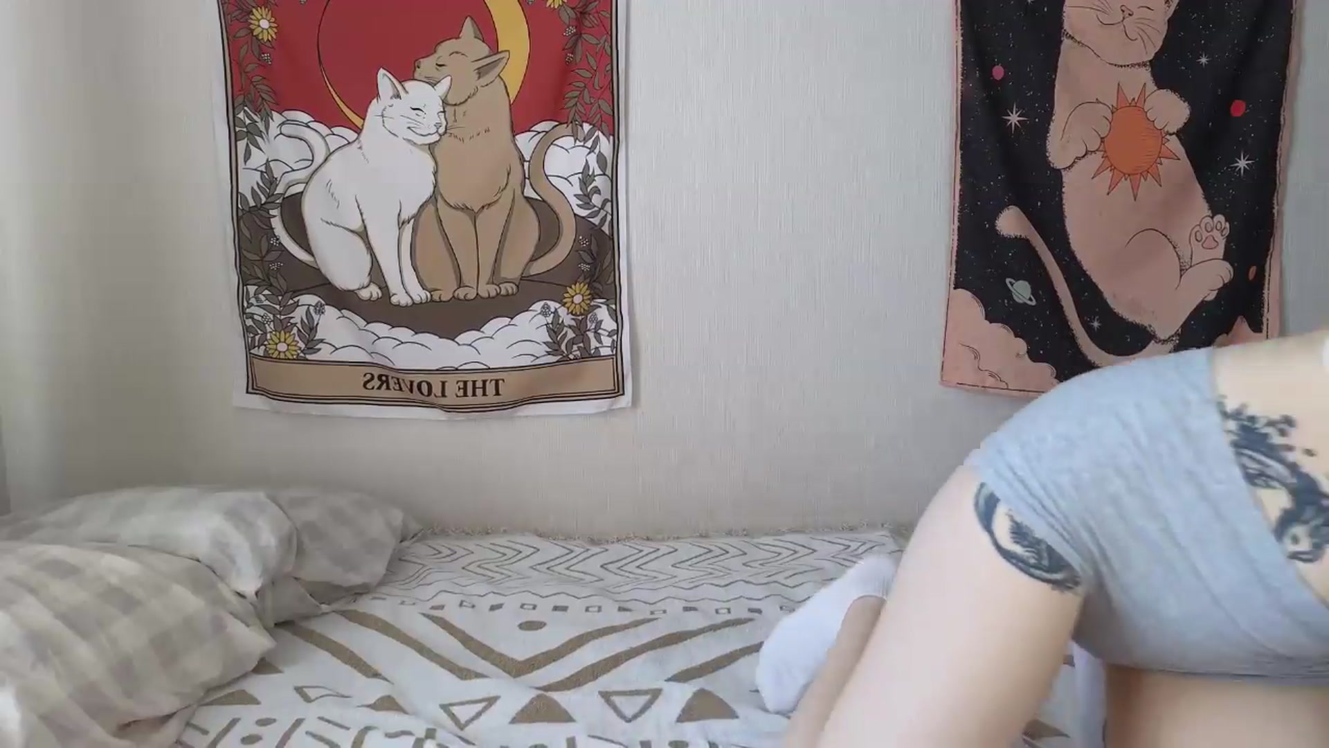 Gallery image thumbnail from ElonaGinger's myfreecams stream on, 07/15/2026, 12:50 image 3 of 20