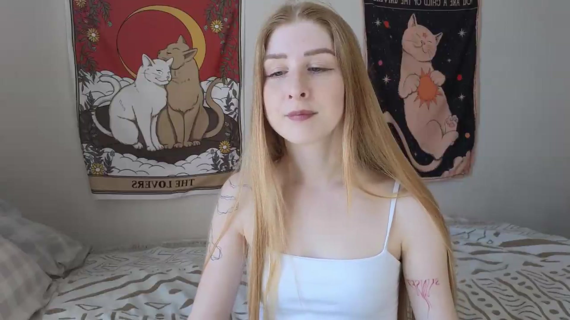 Gallery image thumbnail from ElonaGinger's myfreecams stream on, 07/20/2026, 13:47 image 15 of 20