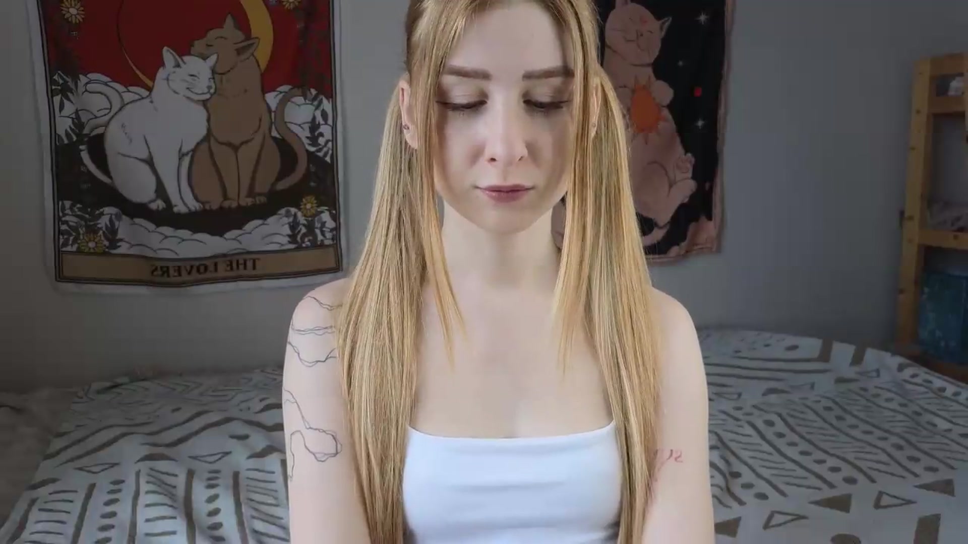 Gallery image thumbnail from ElonaGinger's myfreecams stream on, 07/24/2026, 12:07 image 13 of 20