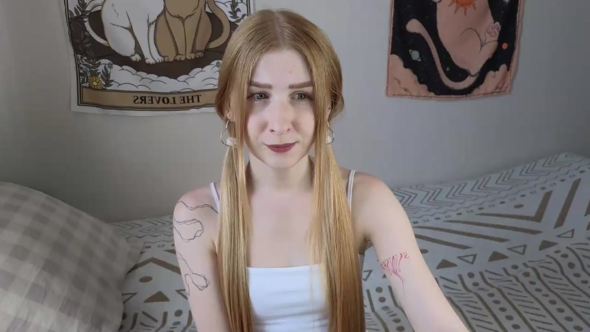 Gallery image thumbnail from ElonaGinger's myfreecams stream on, 07/27/2026, 12:21 image 19 of 20