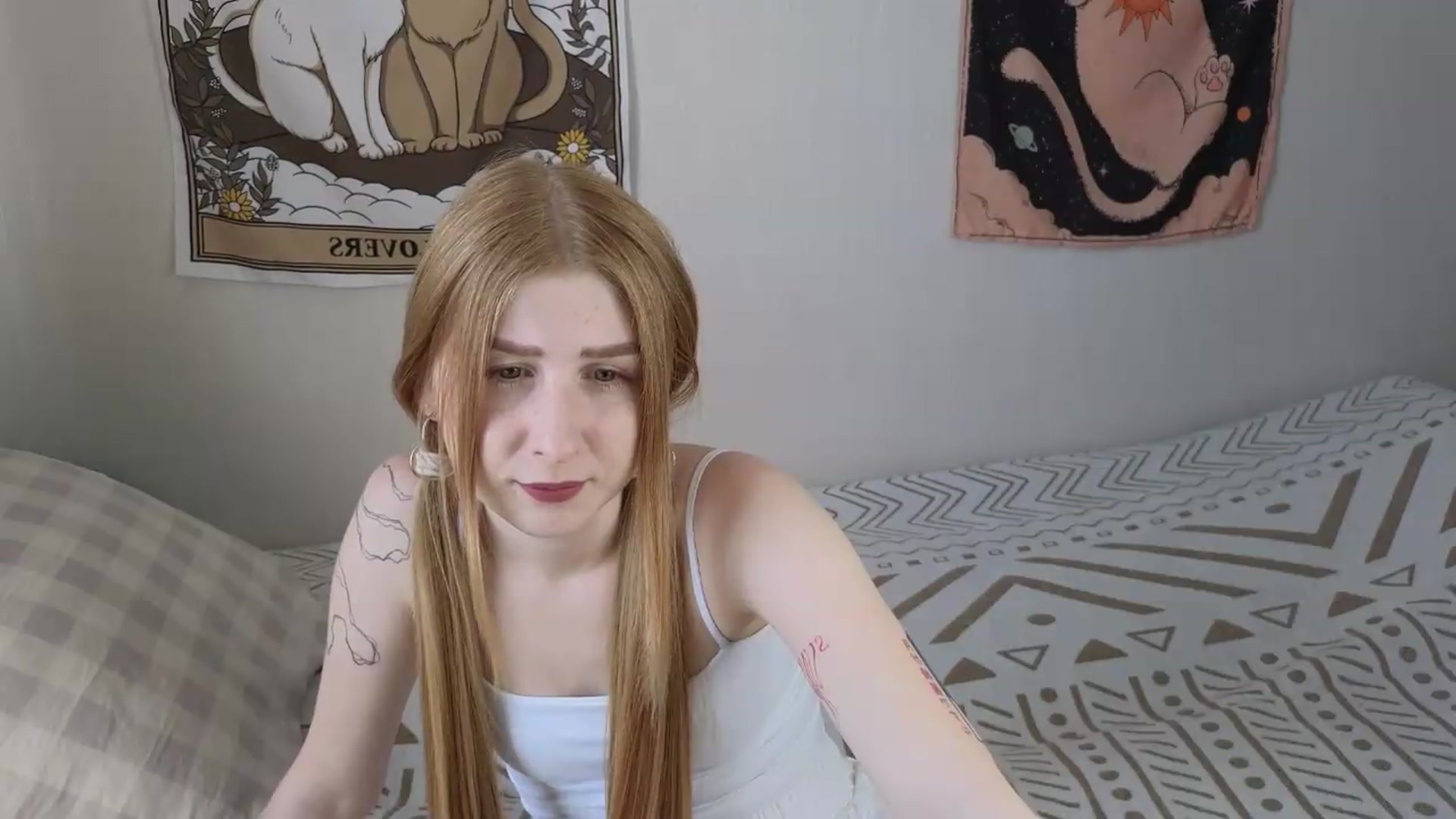 Gallery image thumbnail from ElonaGinger's myfreecams stream on, 07/27/2026, 12:21 image 18 of 20