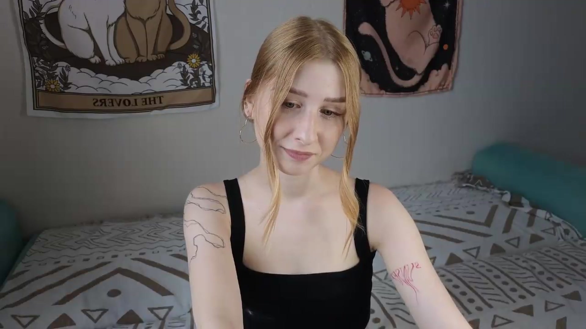 Gallery image thumbnail from ElonaGinger's myfreecams stream on, 07/29/2026, 11:08 image 13 of 20