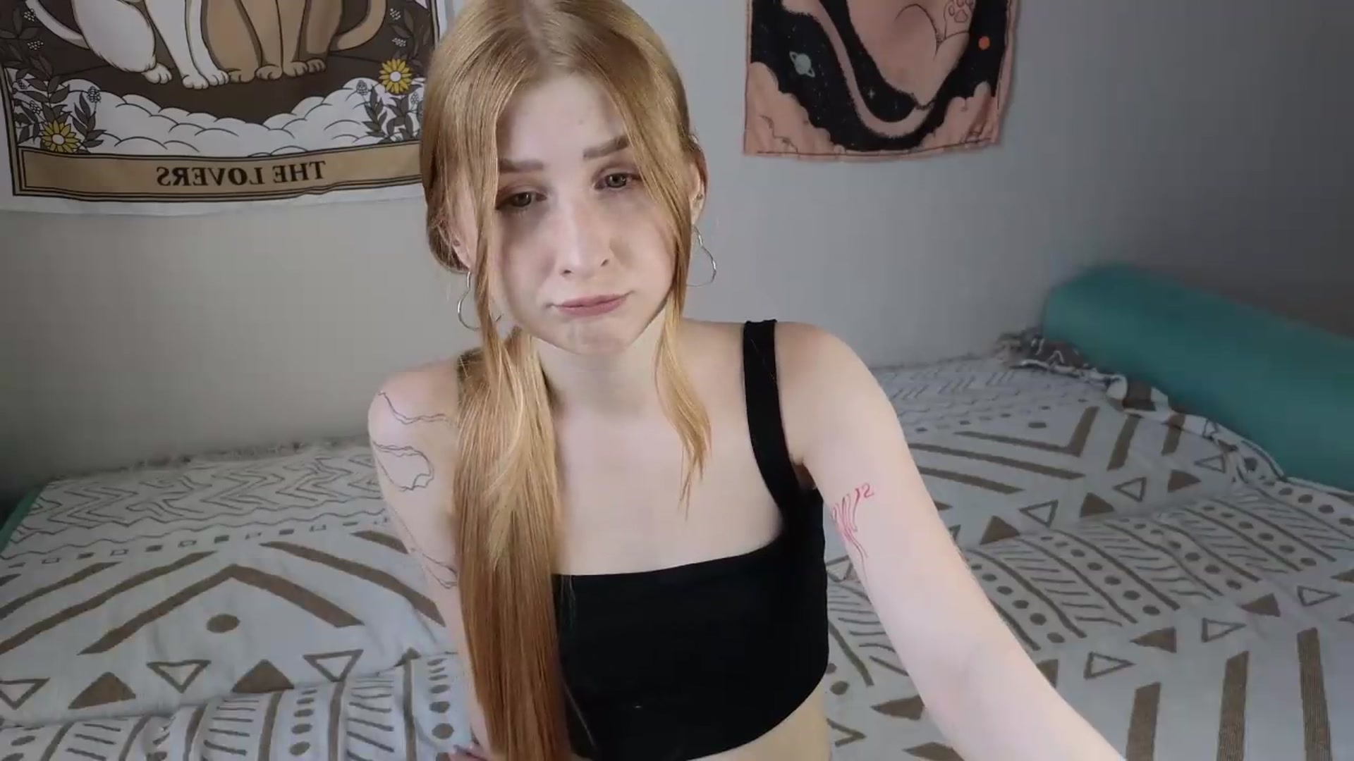 Gallery image thumbnail from ElonaGinger's myfreecams stream on, 07/29/2026, 11:08 image 9 of 20