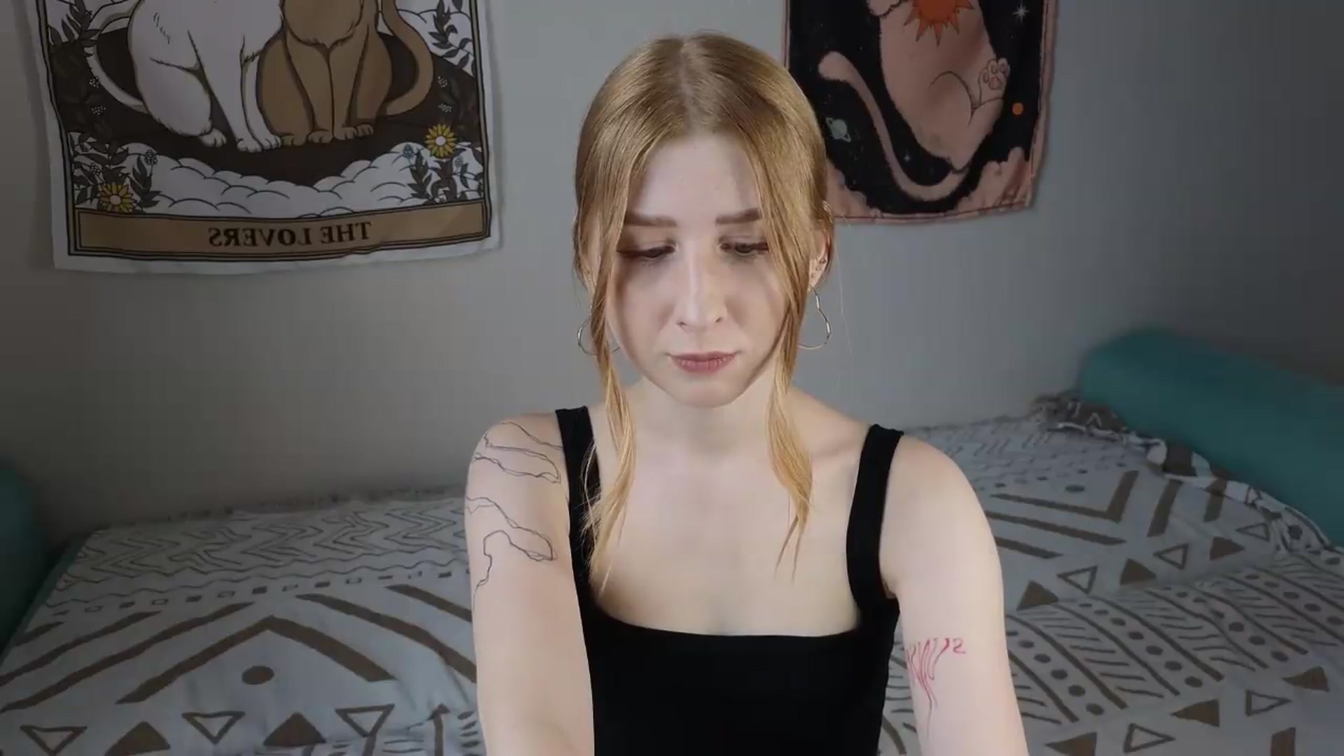 Gallery image thumbnail from ElonaGinger's myfreecams stream on, 07/29/2026, 11:08 image 16 of 20