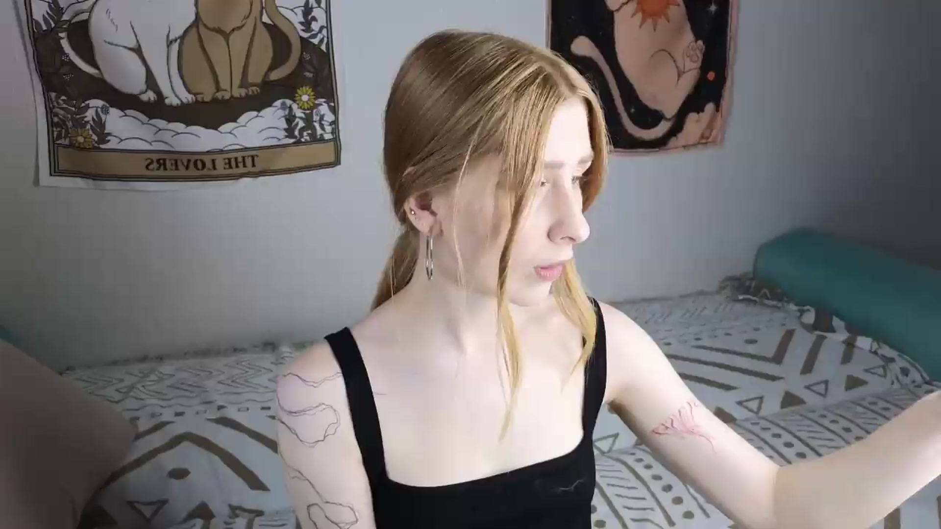 Gallery image thumbnail from ElonaGinger's myfreecams stream on, 07/29/2026, 12:28 image 4 of 20