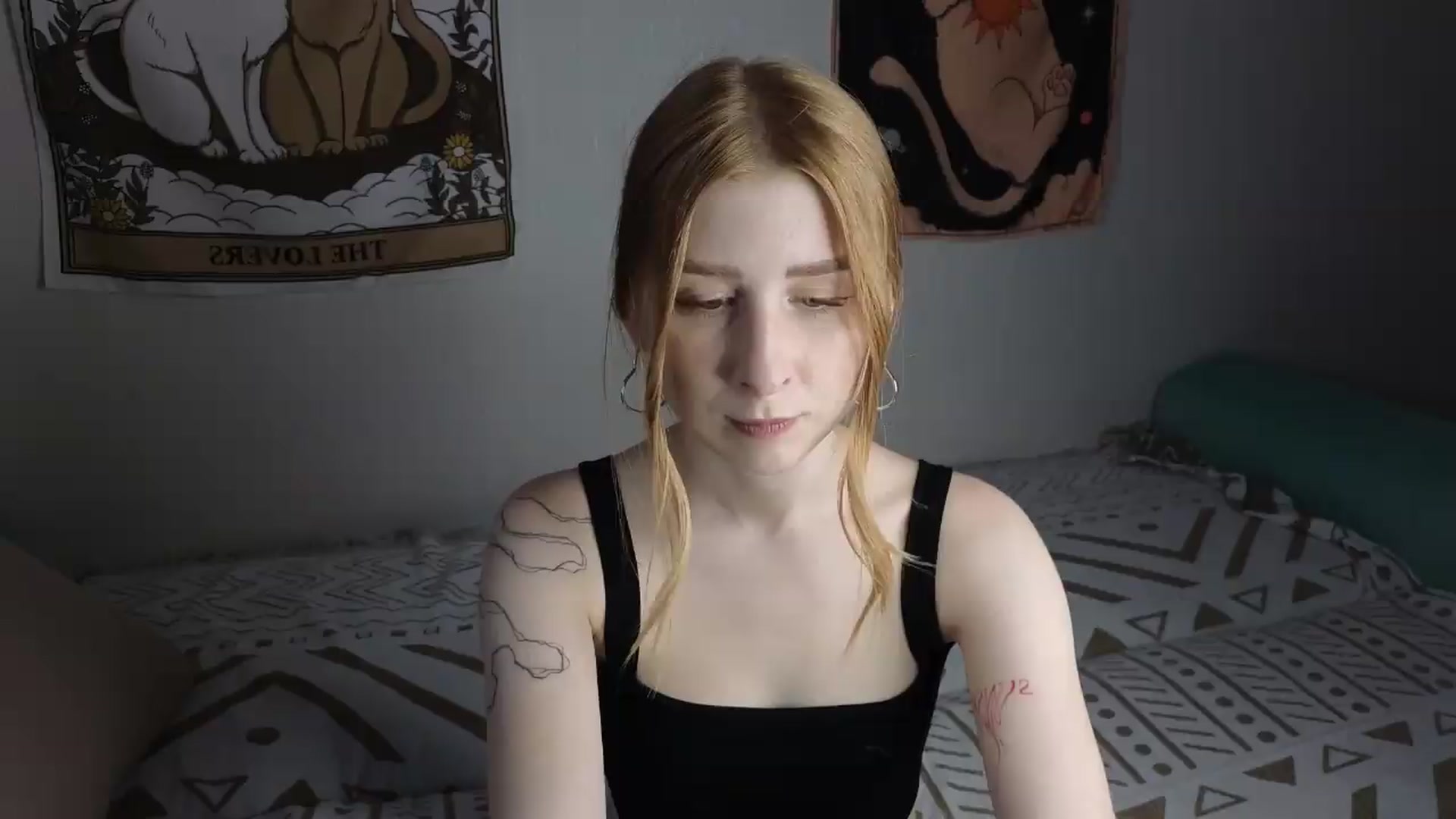 Gallery image thumbnail from ElonaGinger's myfreecams stream on, 07/29/2026, 12:28 image 9 of 20