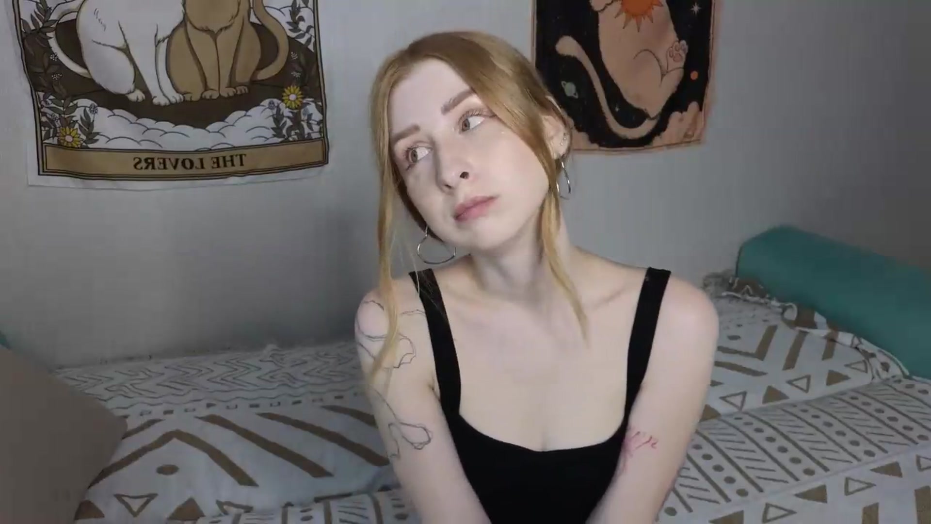 Gallery image thumbnail from ElonaGinger's myfreecams stream on, 07/29/2026, 12:51 image 10 of 20