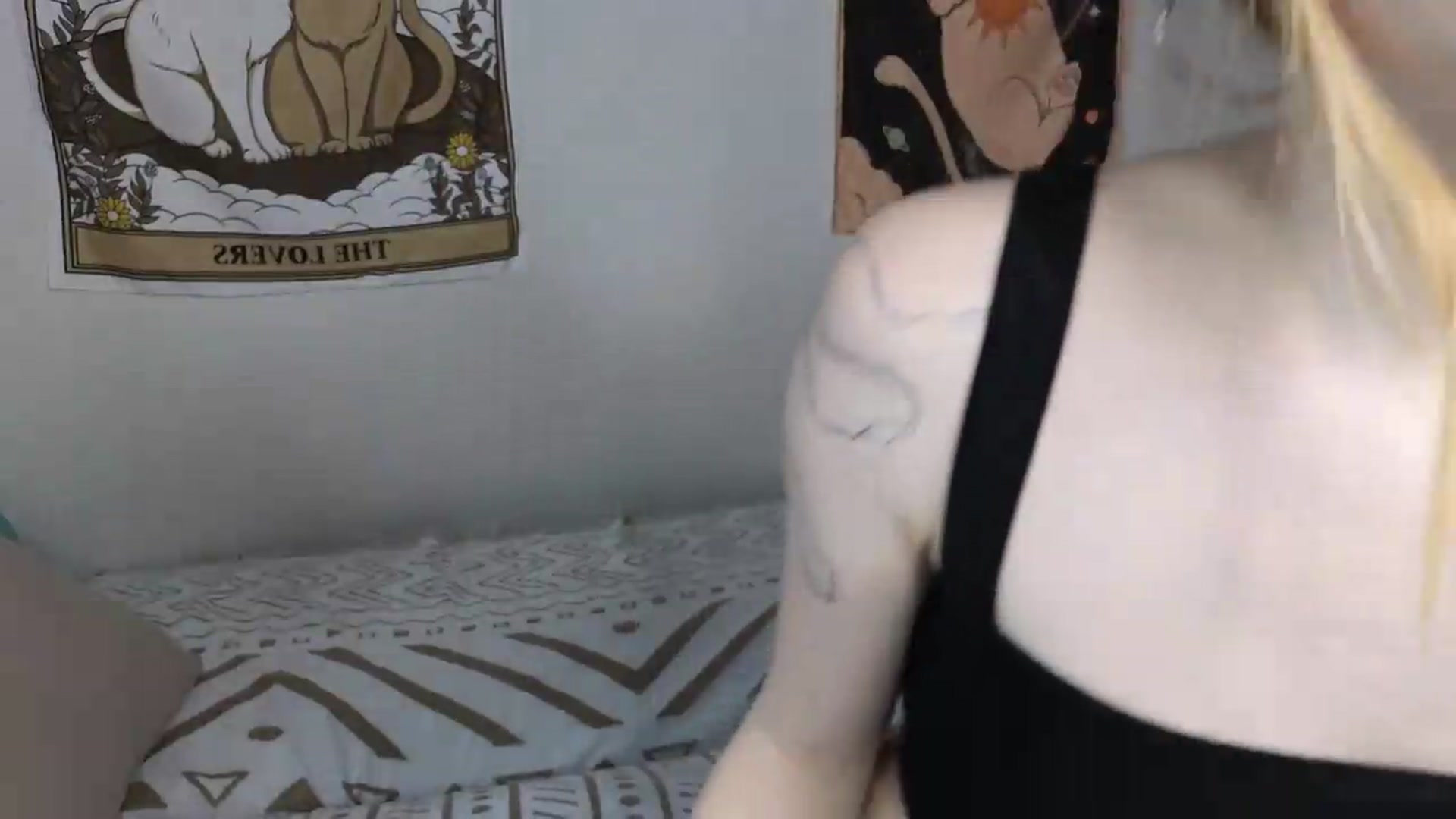 Gallery image thumbnail from ElonaGinger's myfreecams stream on, 07/29/2026, 12:51 image 8 of 20