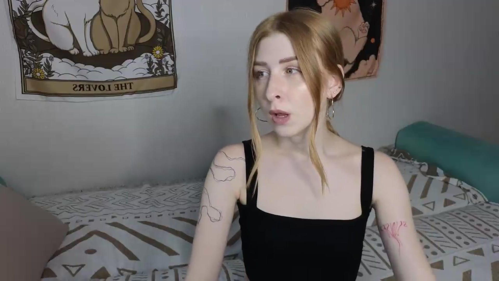 Gallery image thumbnail from ElonaGinger's myfreecams stream on, 07/29/2026, 12:51 image 12 of 20