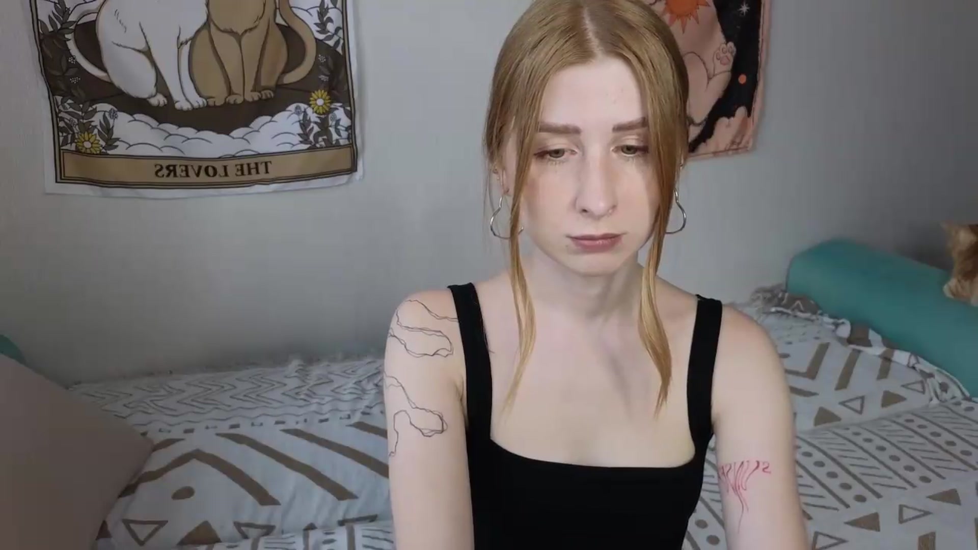 Gallery image thumbnail from ElonaGinger's myfreecams stream on, 07/29/2026, 13:14 image 11 of 20