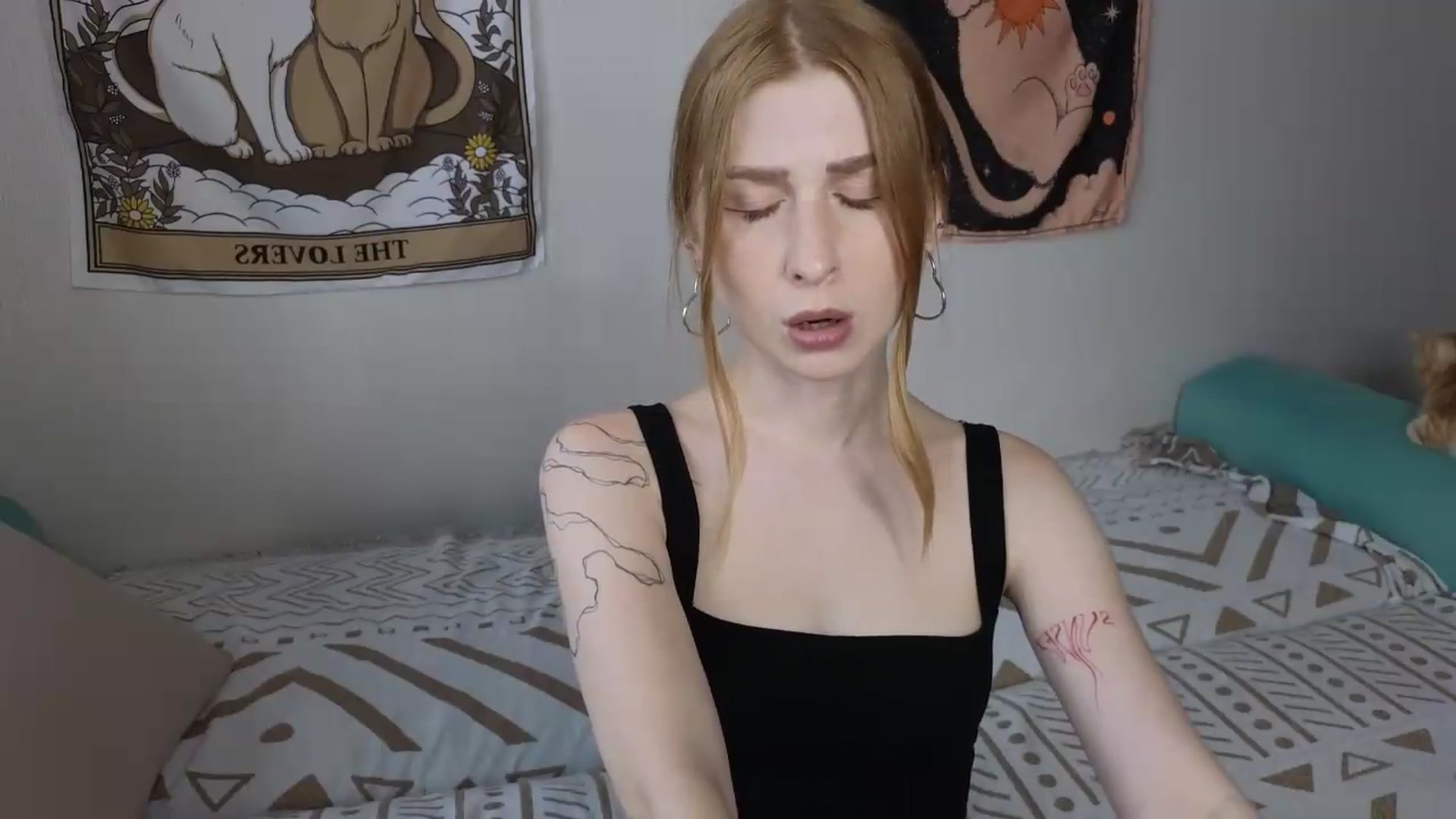 Gallery image thumbnail from ElonaGinger's myfreecams stream on, 07/29/2026, 13:14 image 12 of 20