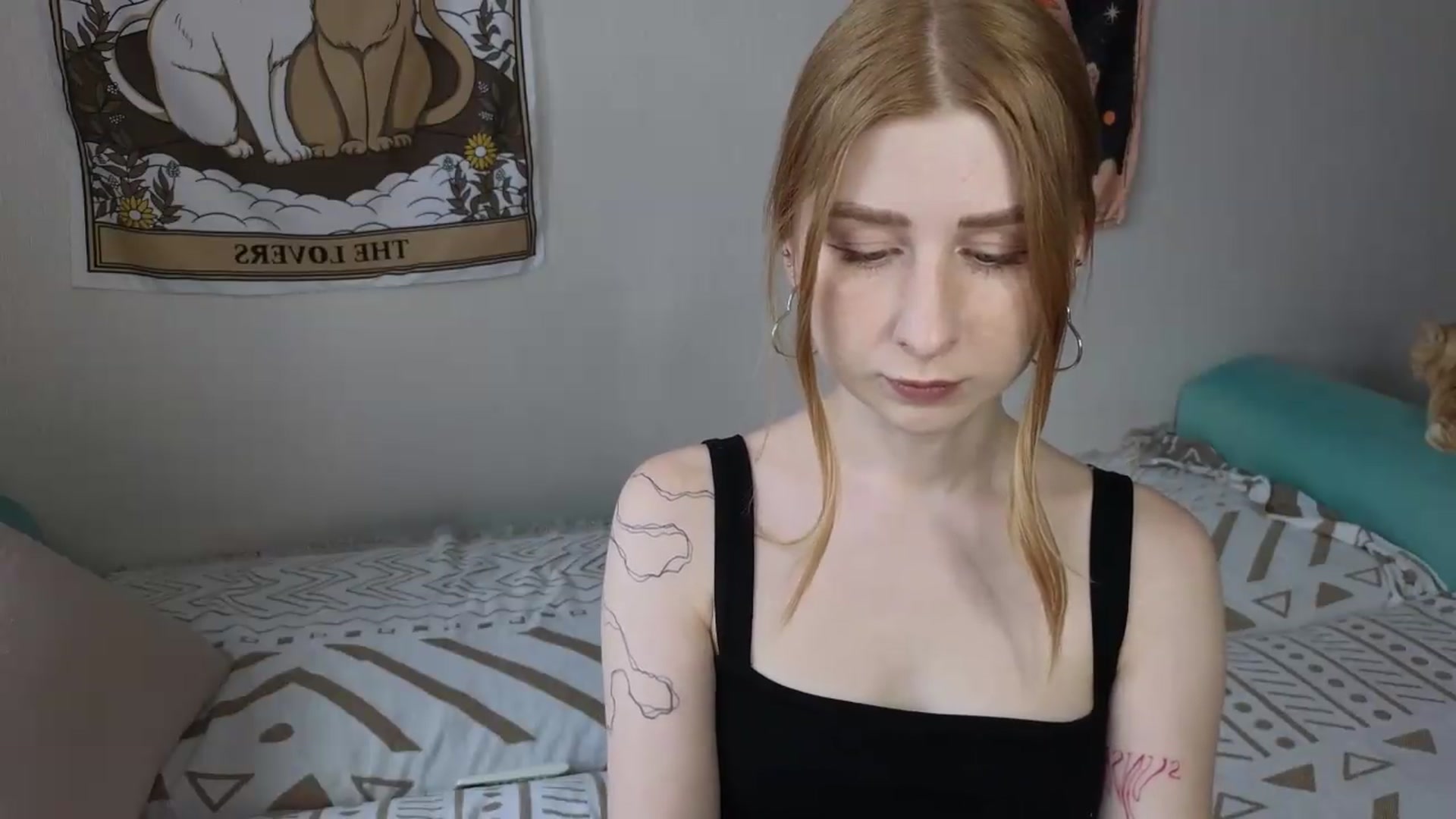 Gallery image thumbnail from ElonaGinger's myfreecams stream on, 07/29/2026, 13:14 image 3 of 20