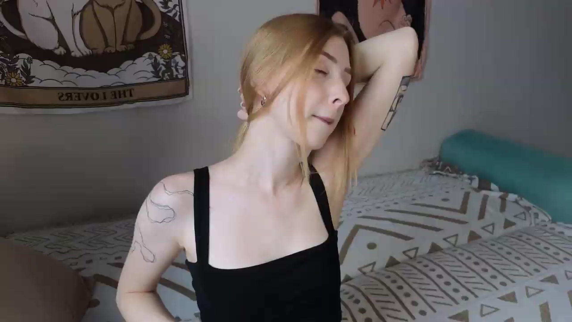 Gallery image thumbnail from ElonaGinger's myfreecams stream on, 07/30/2026, 11:59 image 9 of 20