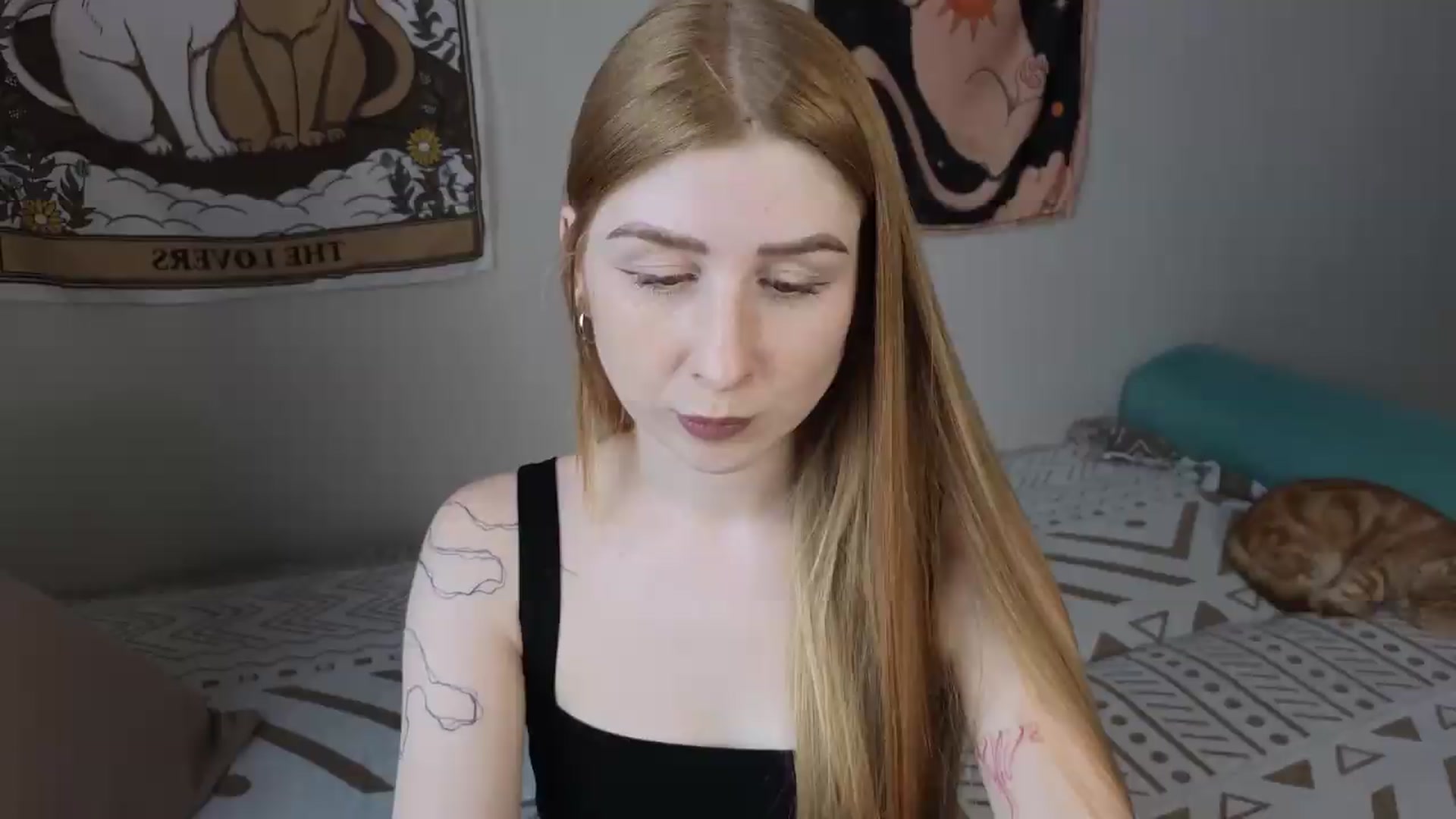 Gallery image thumbnail from ElonaGinger's myfreecams stream on, 07/30/2026, 12:56 image 16 of 20