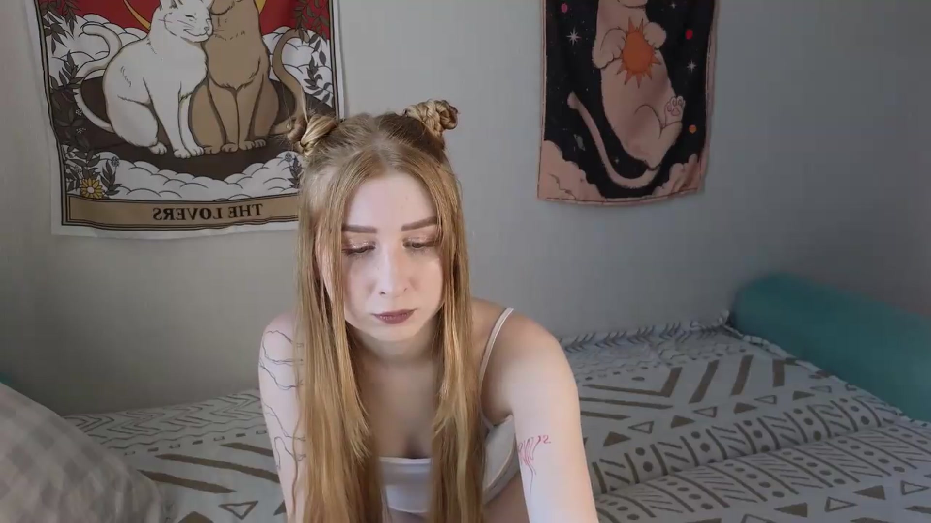 Gallery image thumbnail from ElonaGinger's myfreecams stream on, 08/04/2026, 14:28 image 2 of 20