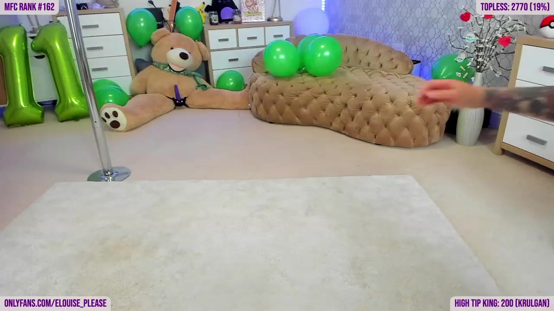 Gallery image thumbnail from ElouisePlease's myfreecams stream on, 04/10/2023, 13:13 image 20 of 20
