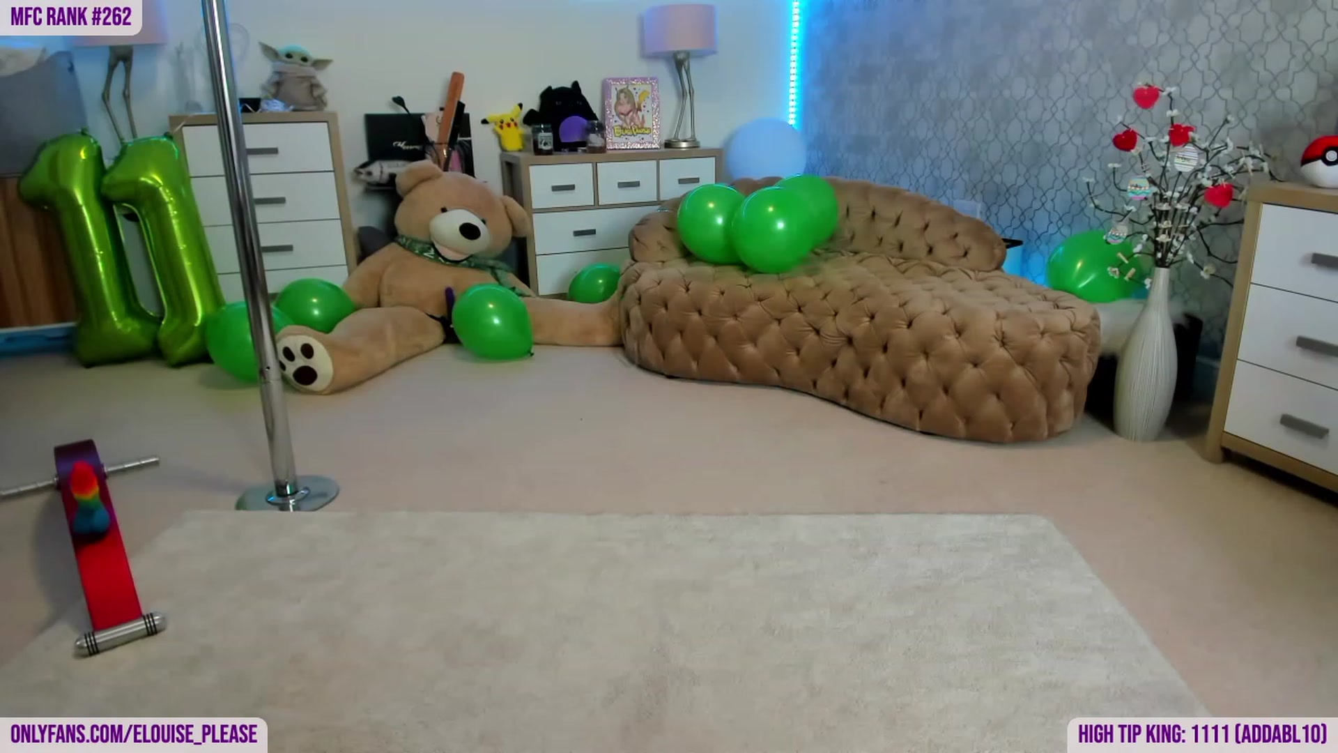 Gallery image thumbnail from ElouisePlease's myfreecams stream on, 04/18/2023, 14:57 image 18 of 20