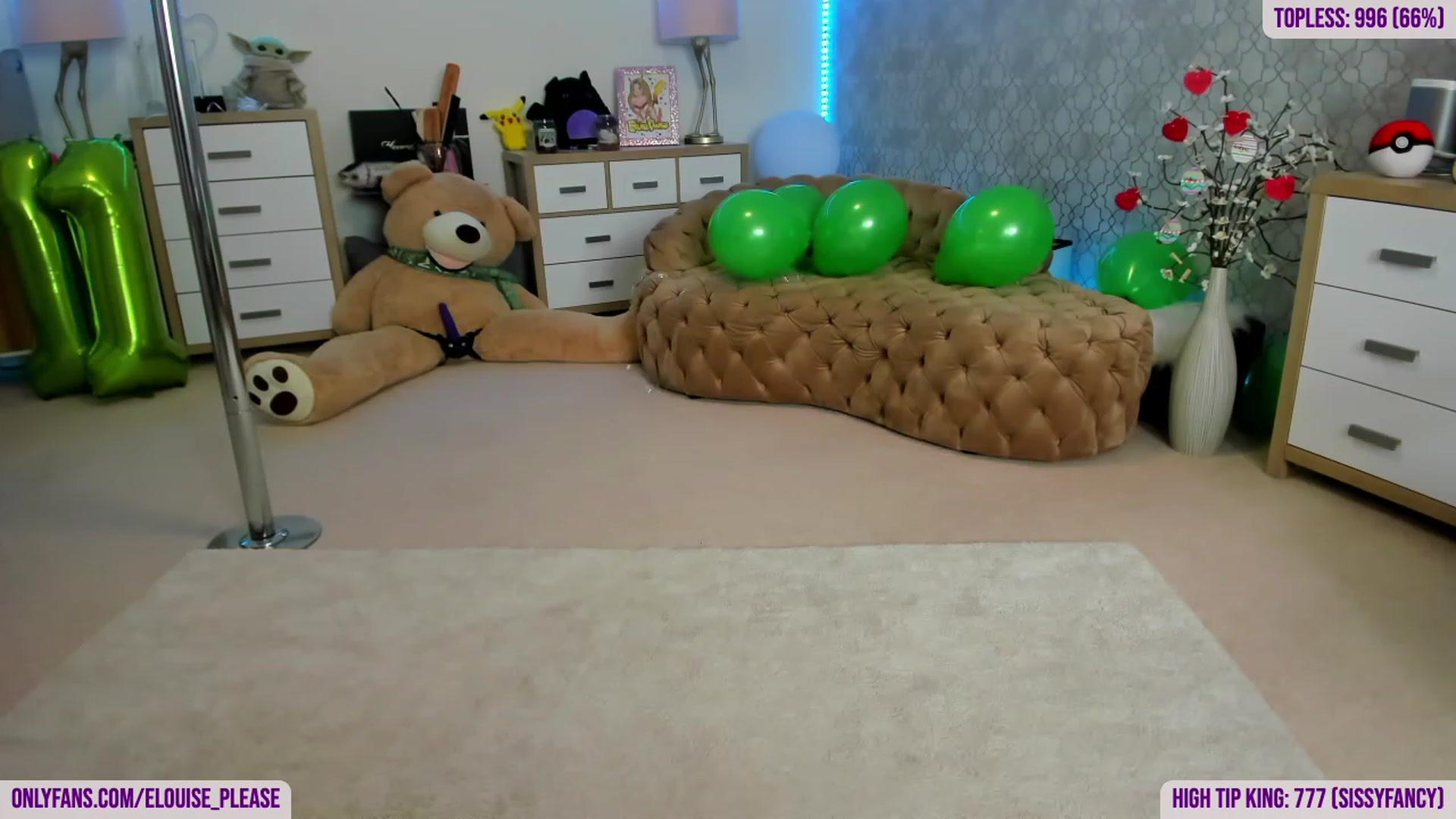 Gallery image thumbnail from ElouisePlease's myfreecams stream on, 04/25/2023, 14:43 image 18 of 20