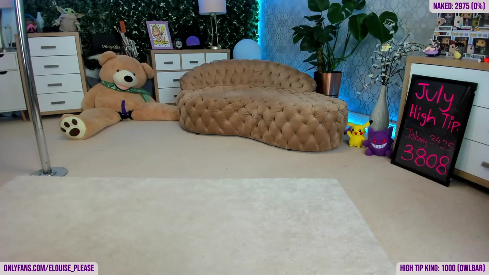 Gallery image thumbnail from ElouisePlease's myfreecams stream on, 07/11/2023, 12:07 image 19 of 20