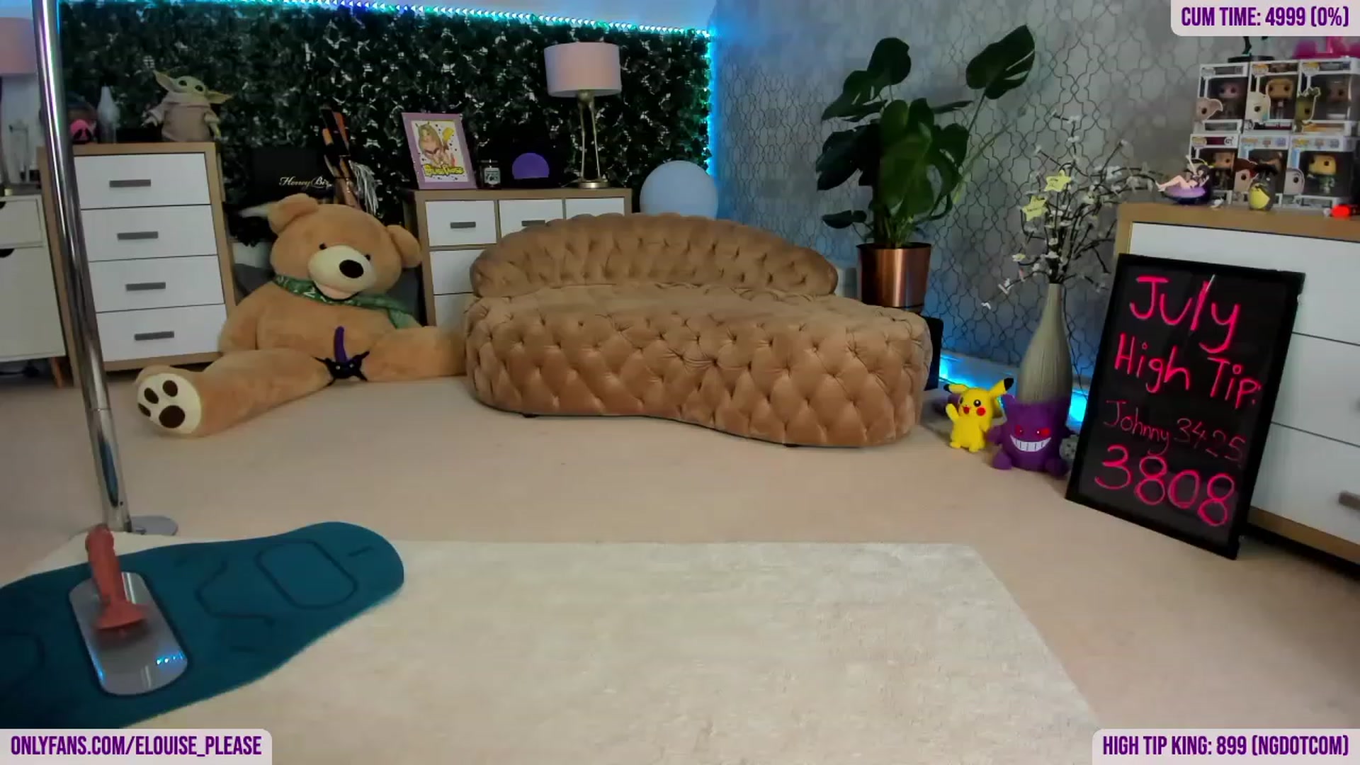 Gallery image thumbnail from ElouisePlease's myfreecams stream on, 07/17/2023, 11:38 image 19 of 20