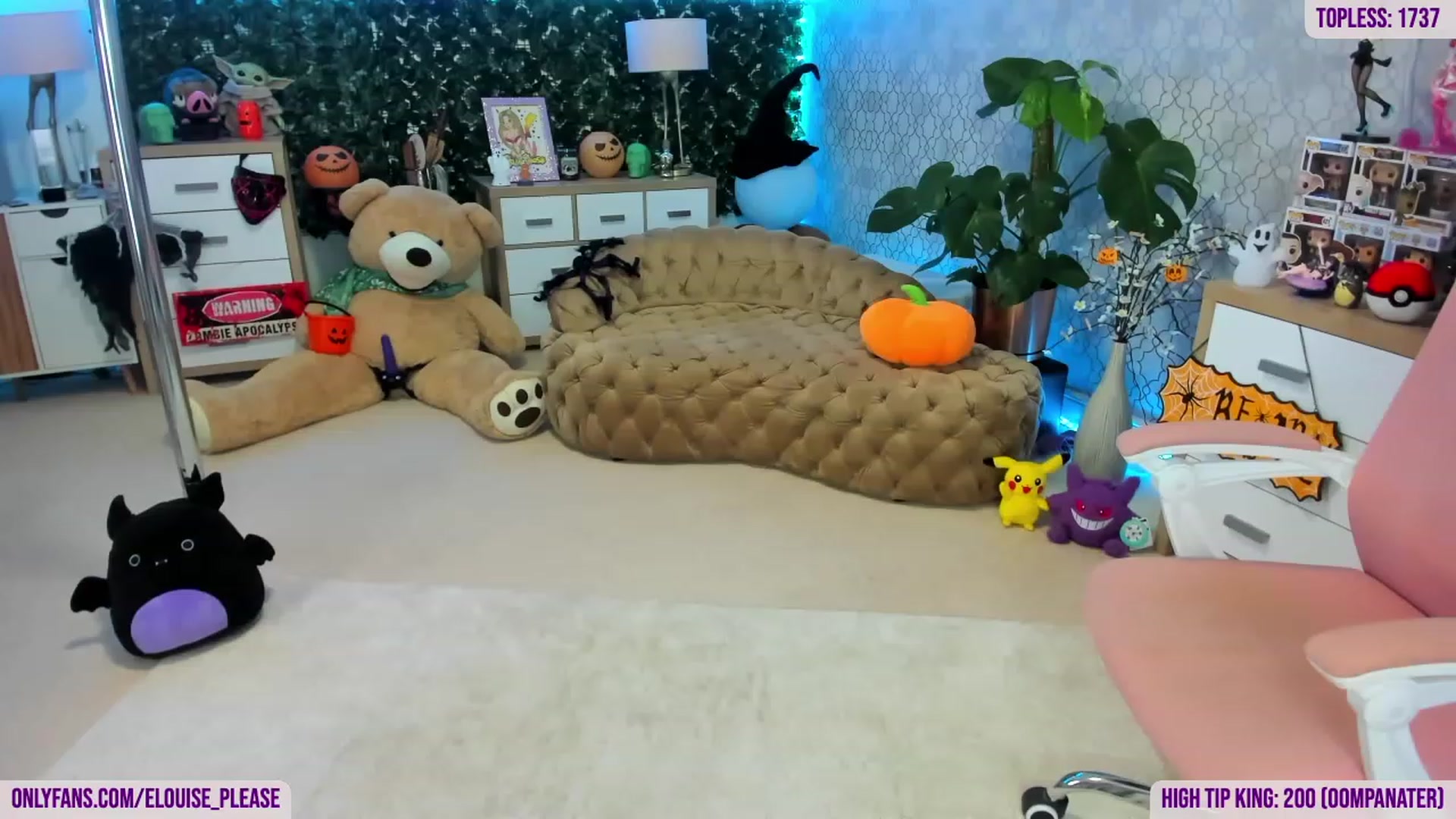 Gallery image thumbnail from ElouisePlease's myfreecams stream on, 10/20/2023, 15:56 image 15 of 20