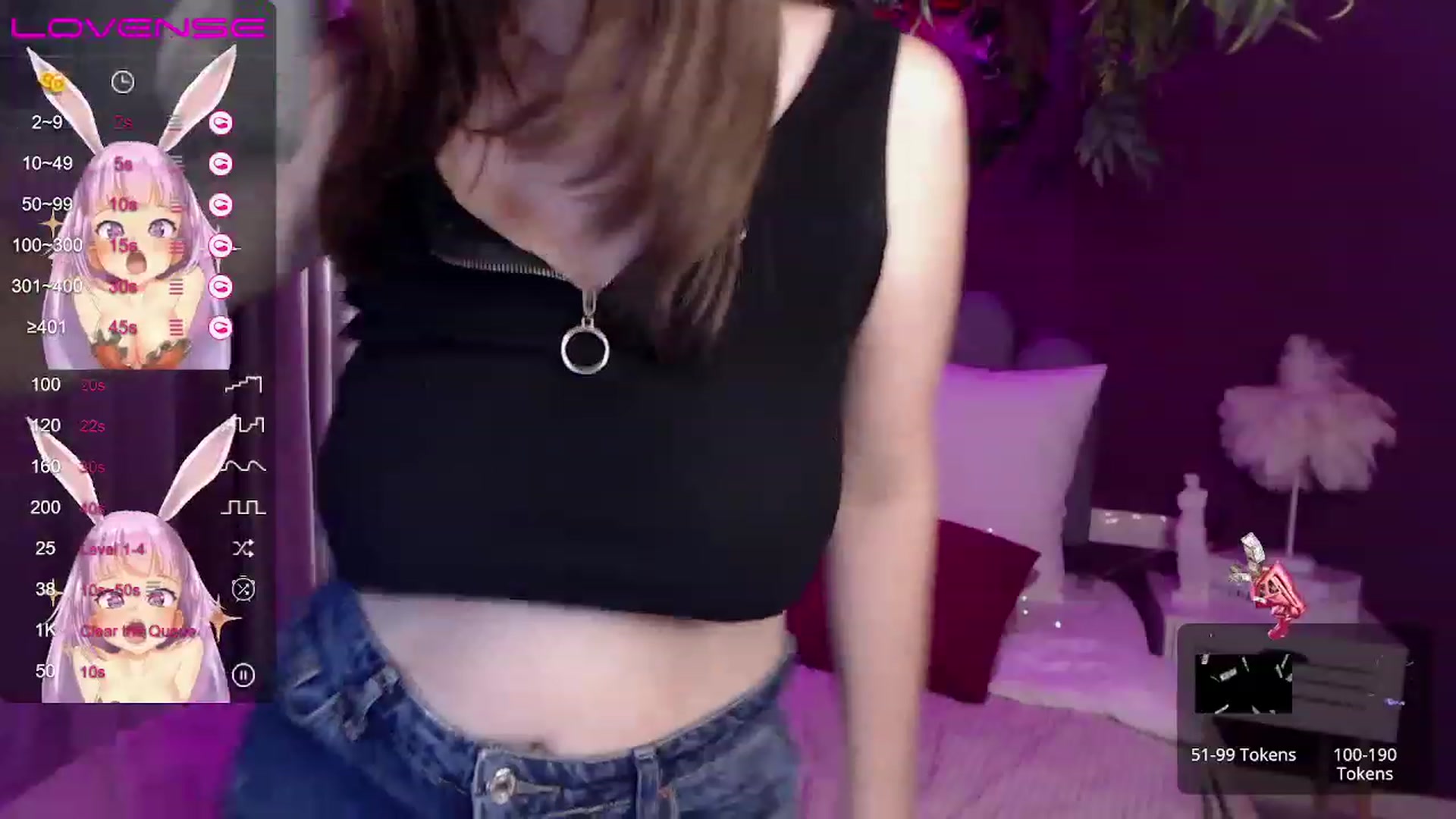 Gallery image thumbnail from ElsaJones's myfreecams stream on, 11/14/2022, 19:16 image 6 of 20