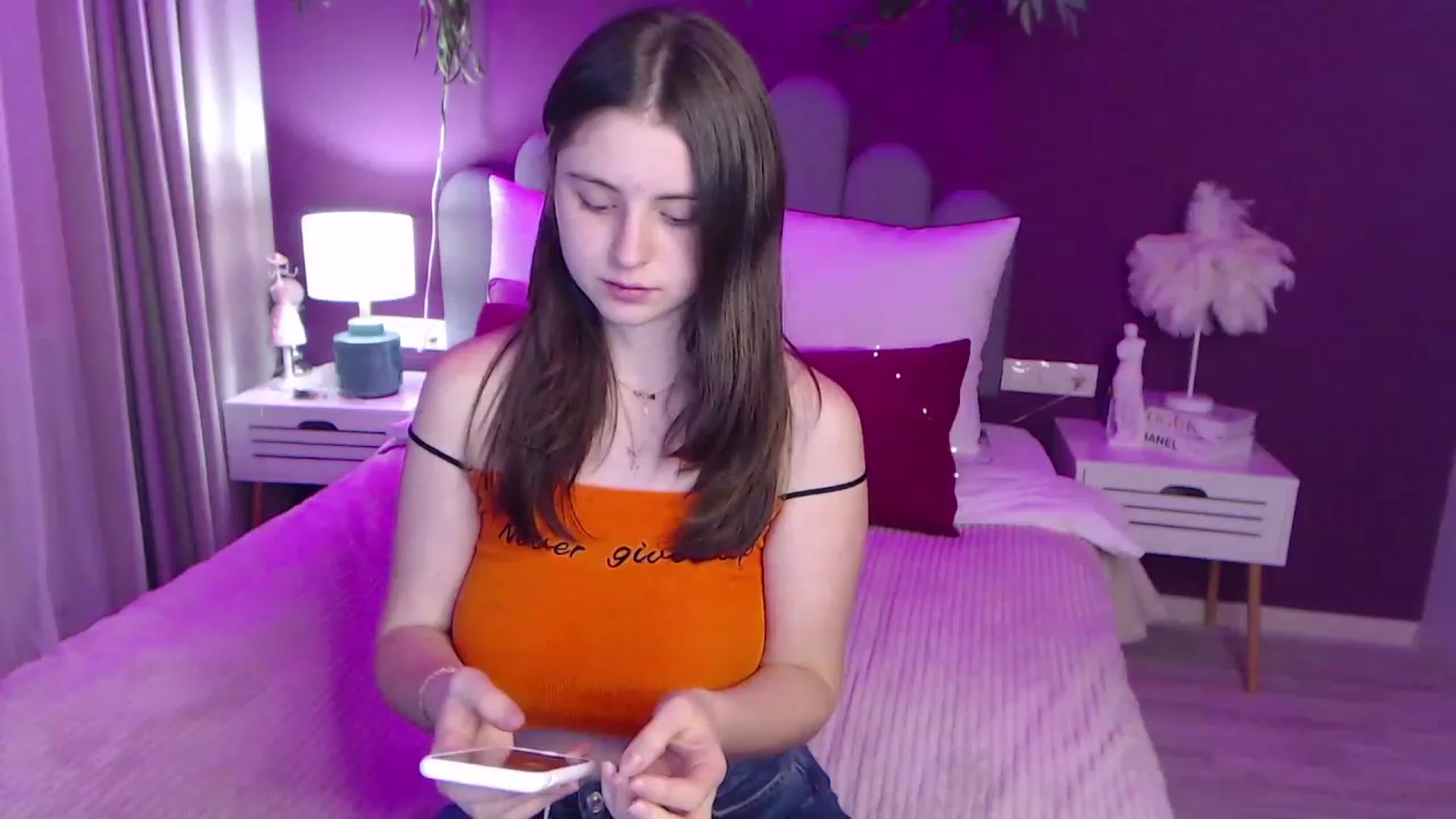 Gallery image thumbnail from ElsaJones's myfreecams stream on, 11/18/2022, 19:22 image 8 of 20