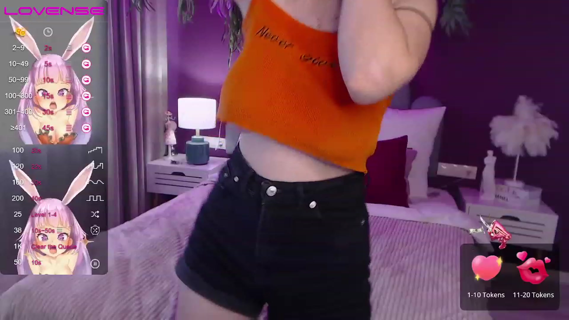 Gallery image thumbnail from ElsaJones's myfreecams stream on, 11/19/2022, 12:49 image 5 of 20